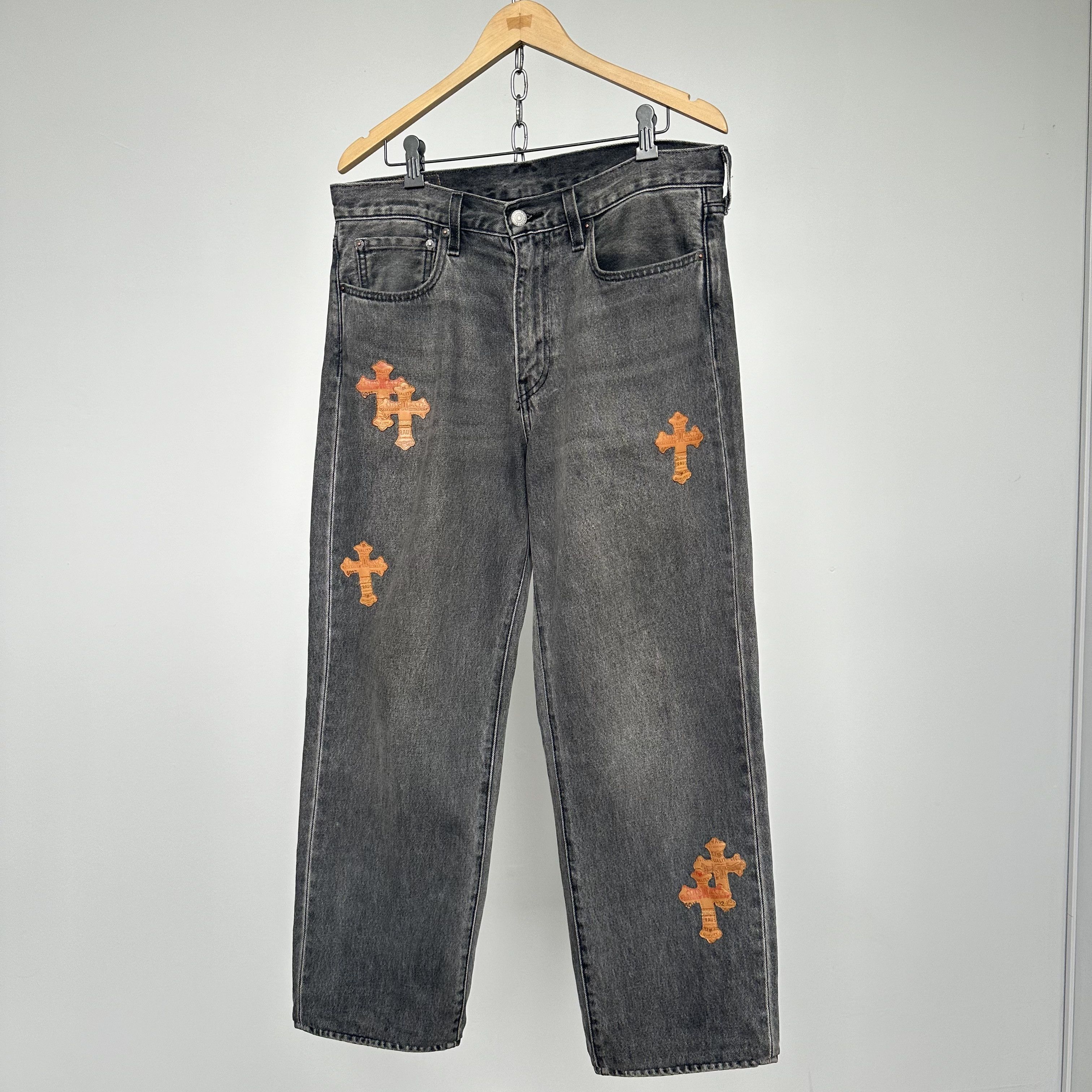 Levi's × Vintage CUSTOM MADE LEVIS 568 STAY LOOSE BAGGY JEANS Size US 31 - 1 Thumbnail