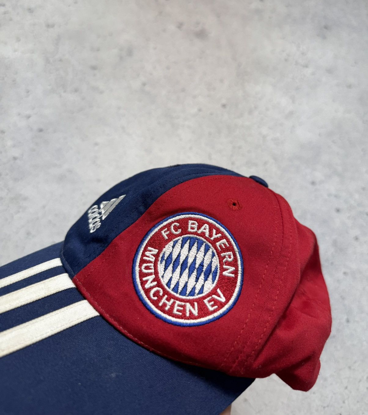 Adidas Vintage Adidas Bayern Munich Cap Soccer Big Logo Y2K Rare Size ONE SIZE - 4 Thumbnail