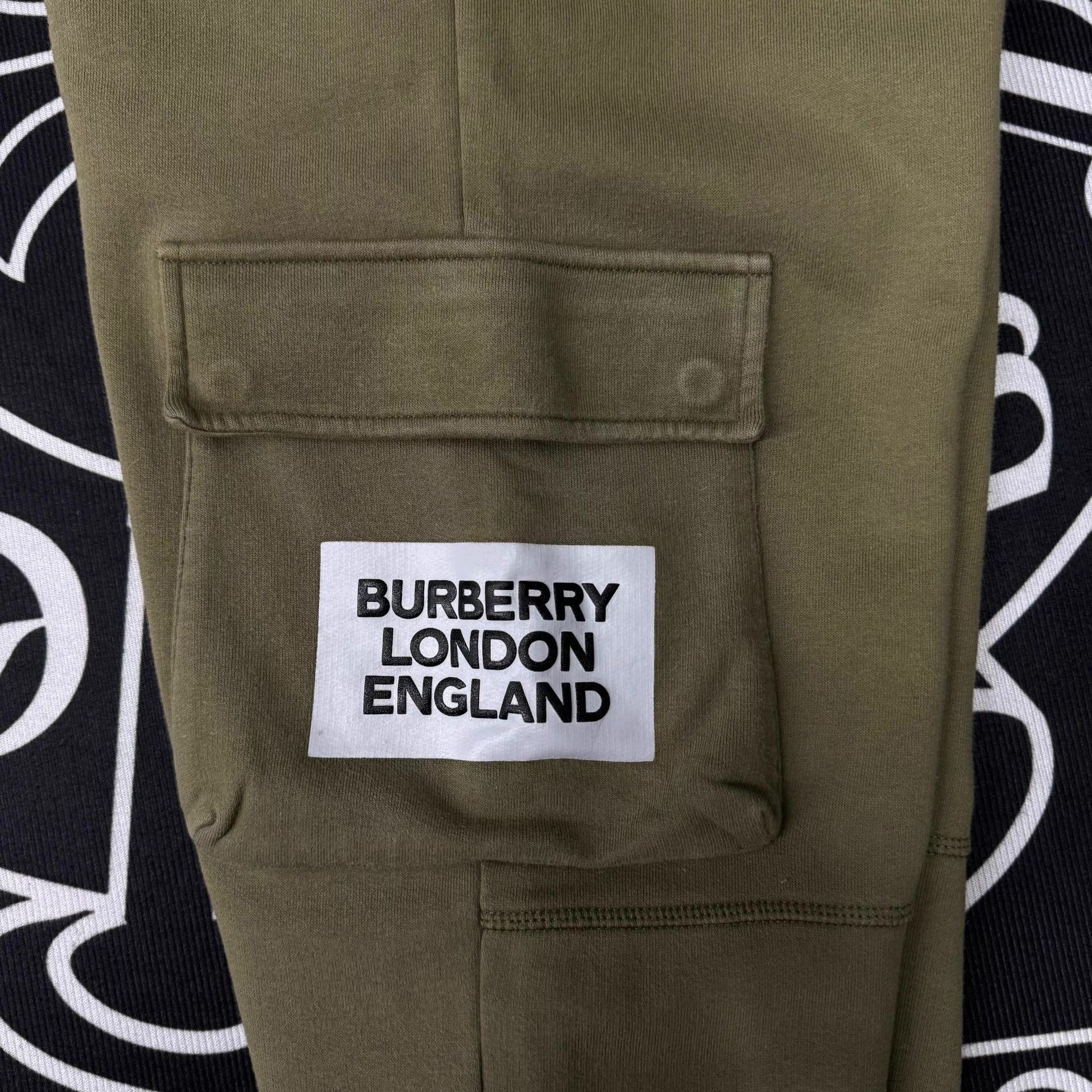 Burberry Burberry Army Green Drawstring Jogger Pants Q10 Size US 32 / EU 48 - 2 Thumbnail
