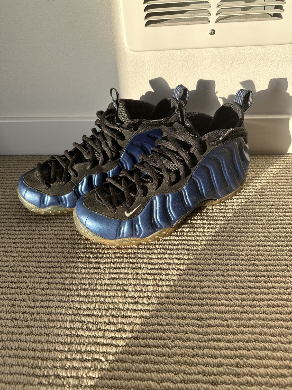 Nike Nike royal blue foamposite Size US 9 / EU 42 - 9 Thumbnail