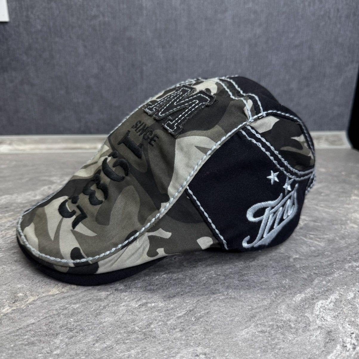Beretta Jamont Flat beretta hat Camo Cap Cotton y2k Size ONE SIZE - 1 Thumbnail