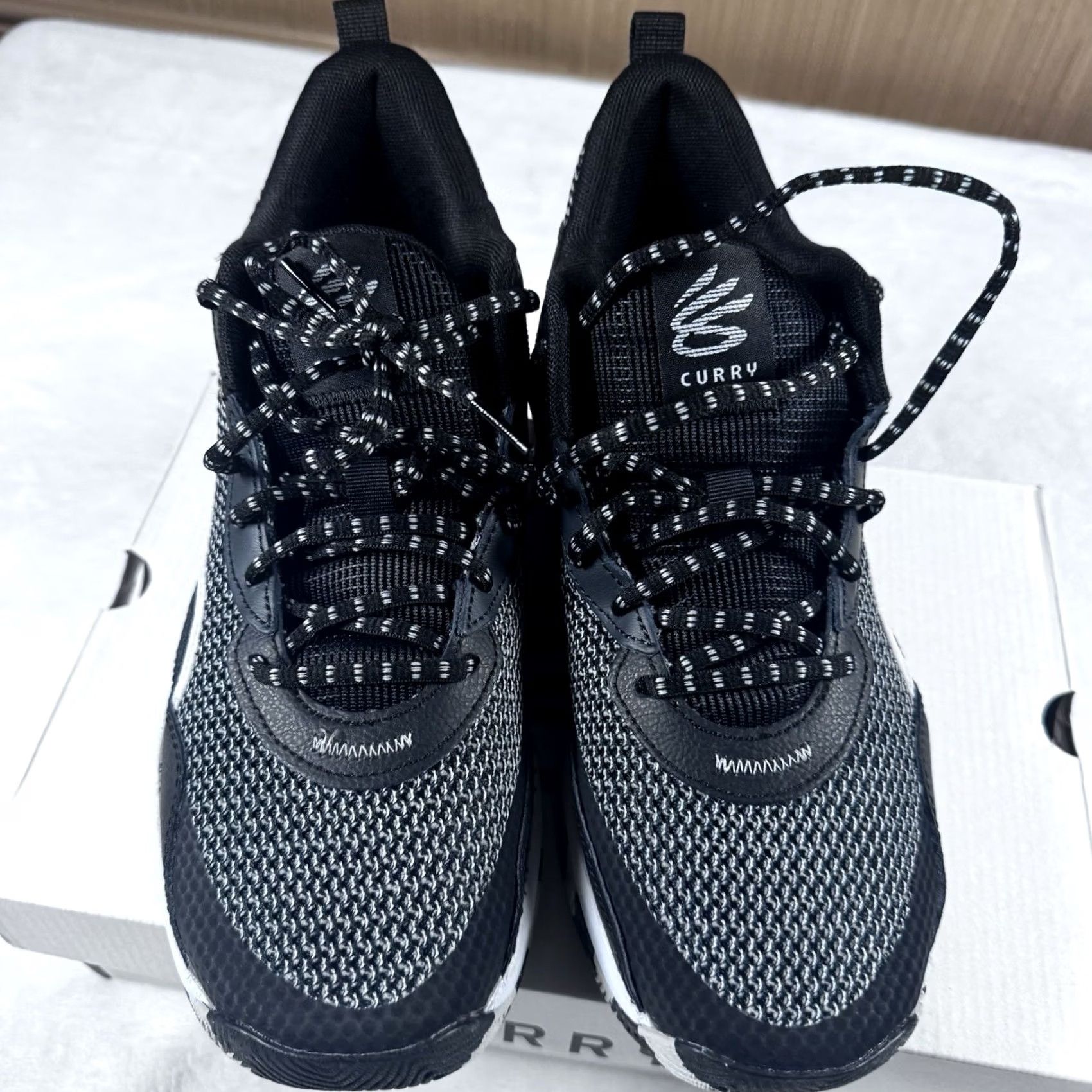 Under Armour VINTAGE? Under Armour Curry 3Z 24 Mens Size 8.5 Black/Gray Nike? Size US 9 / EU 42 - 3 Thumbnail