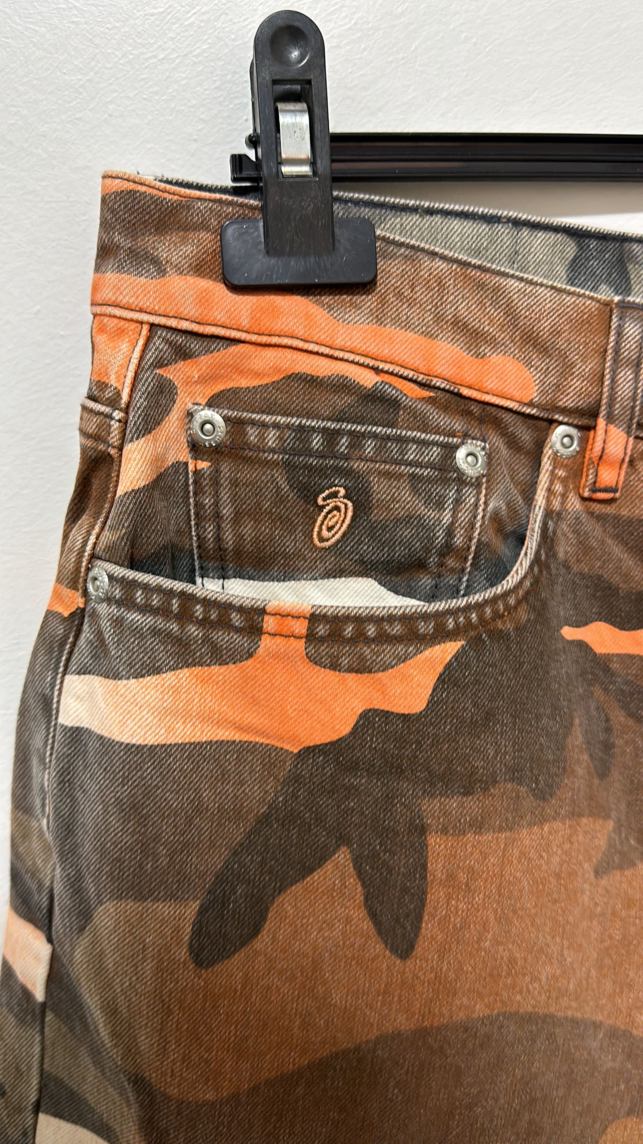 Stussy Stussy Spray Dye Big Ol Jean Orange Camo Size 34 Size US 34 / EU 50 - 3 Thumbnail