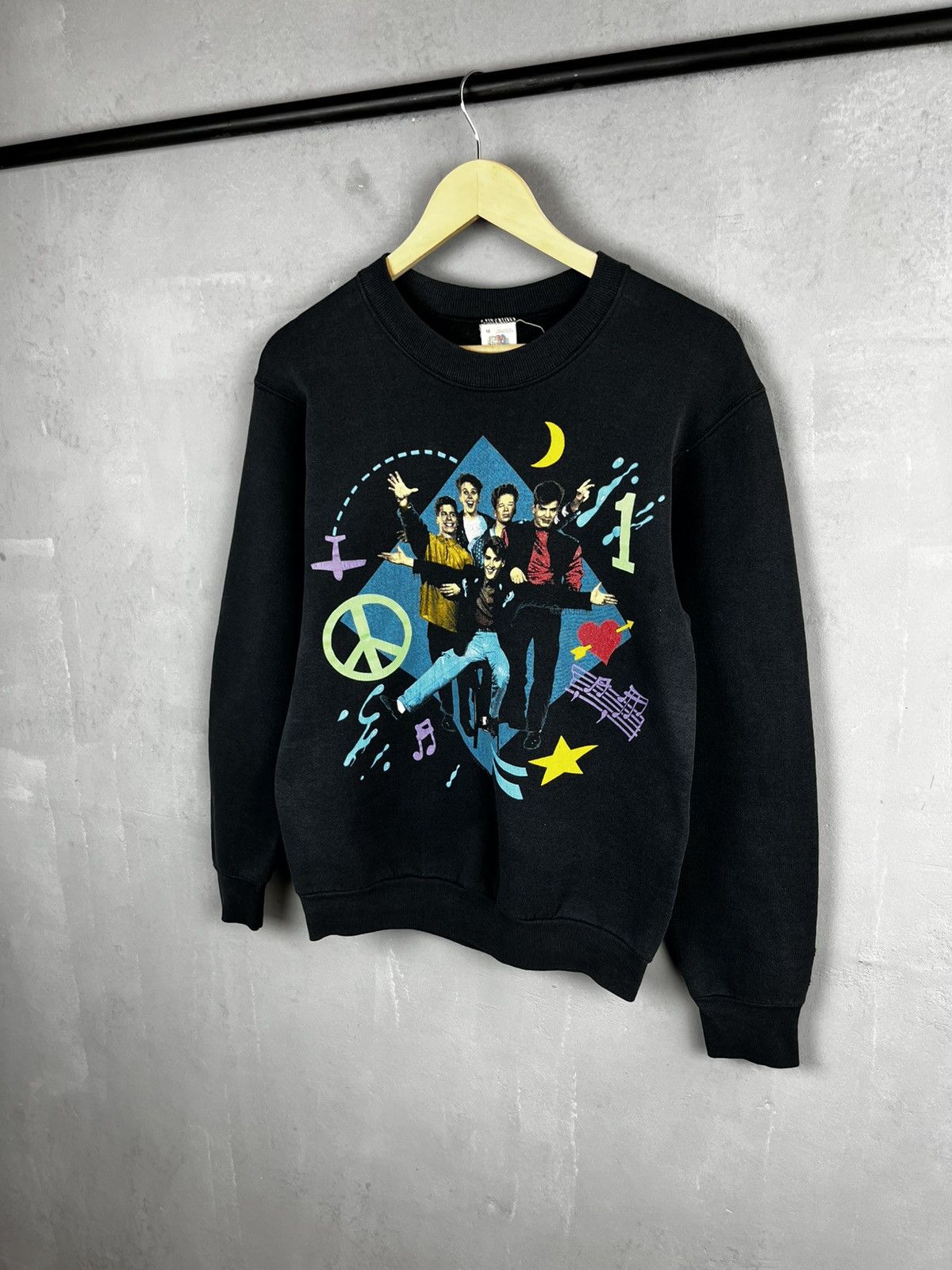 Band Tees Vintage New Kids on the Block Crewneck Sweatshirt Size US M / EU 48-50 / 2 - 2 Thumbnail