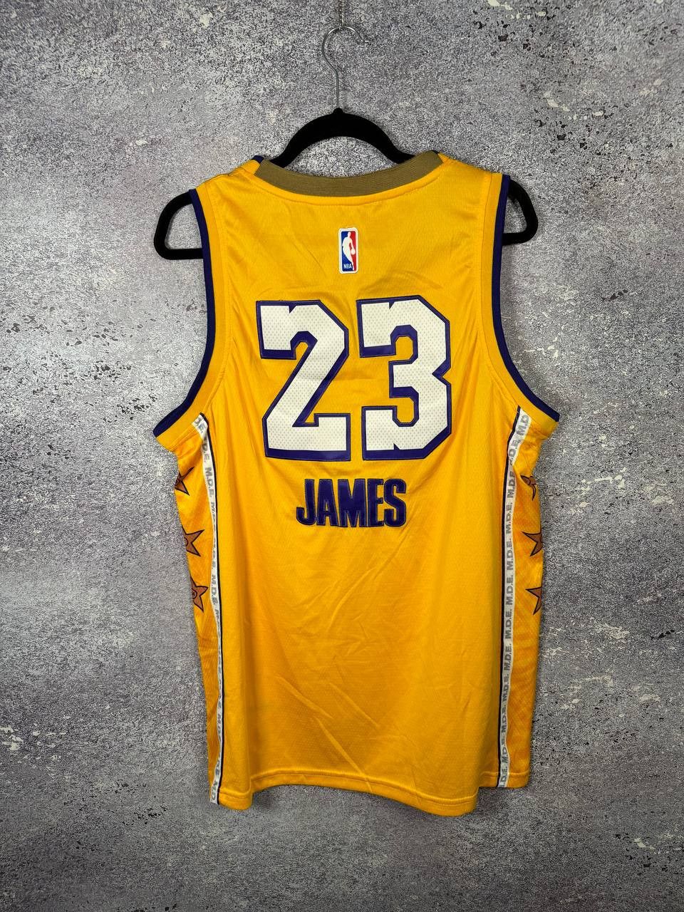 NBA LEBRON JAMES Los Angeles Lakers Jersey Large Limited Size US L / EU 52-54 / 3 - 2 Thumbnail