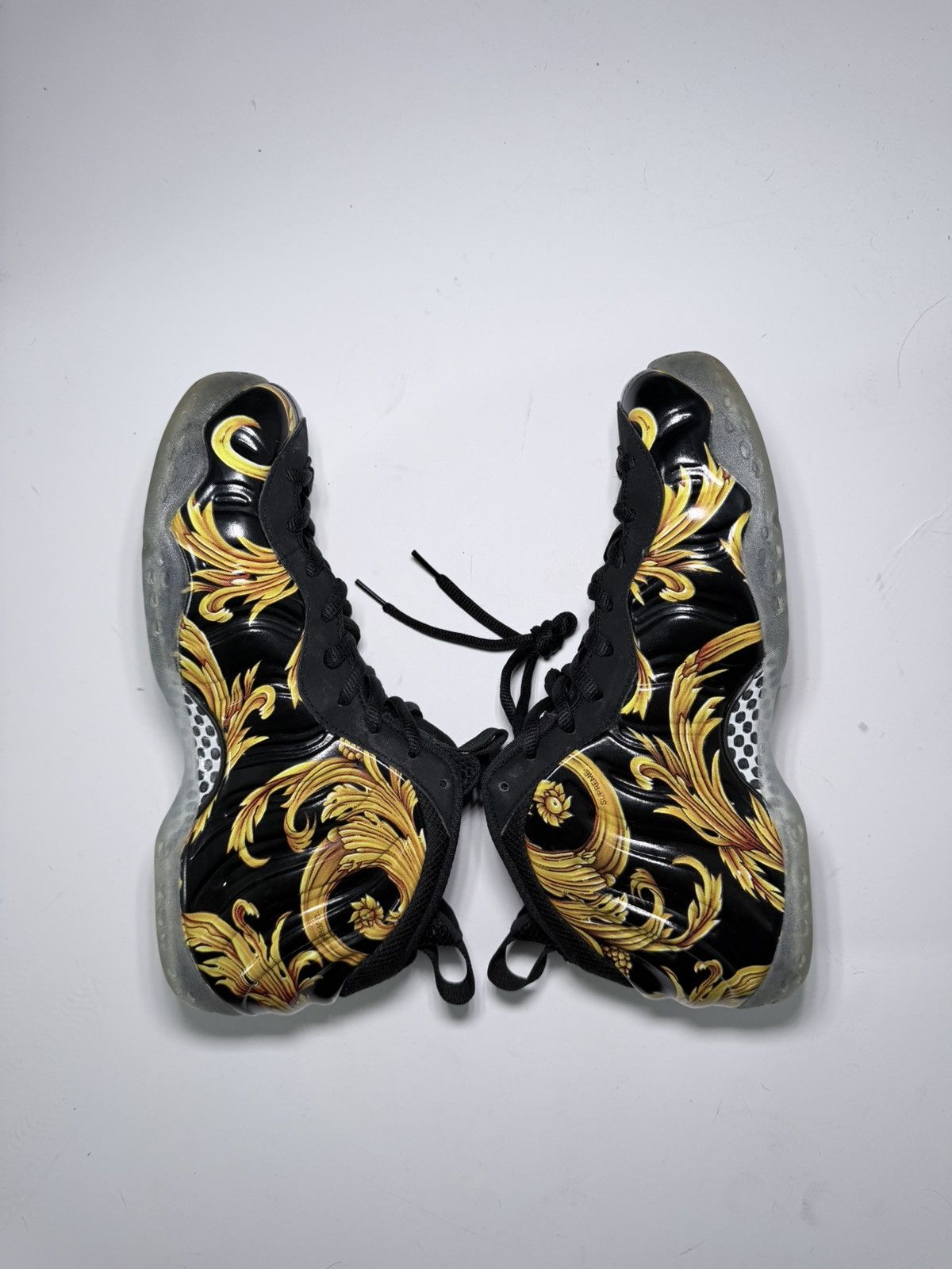 Nike × Supreme Supreme x Nike Air Foamposite One SP Black 652792 001 Size US 8.5 / EU 41-42 - 2 Thumbnail