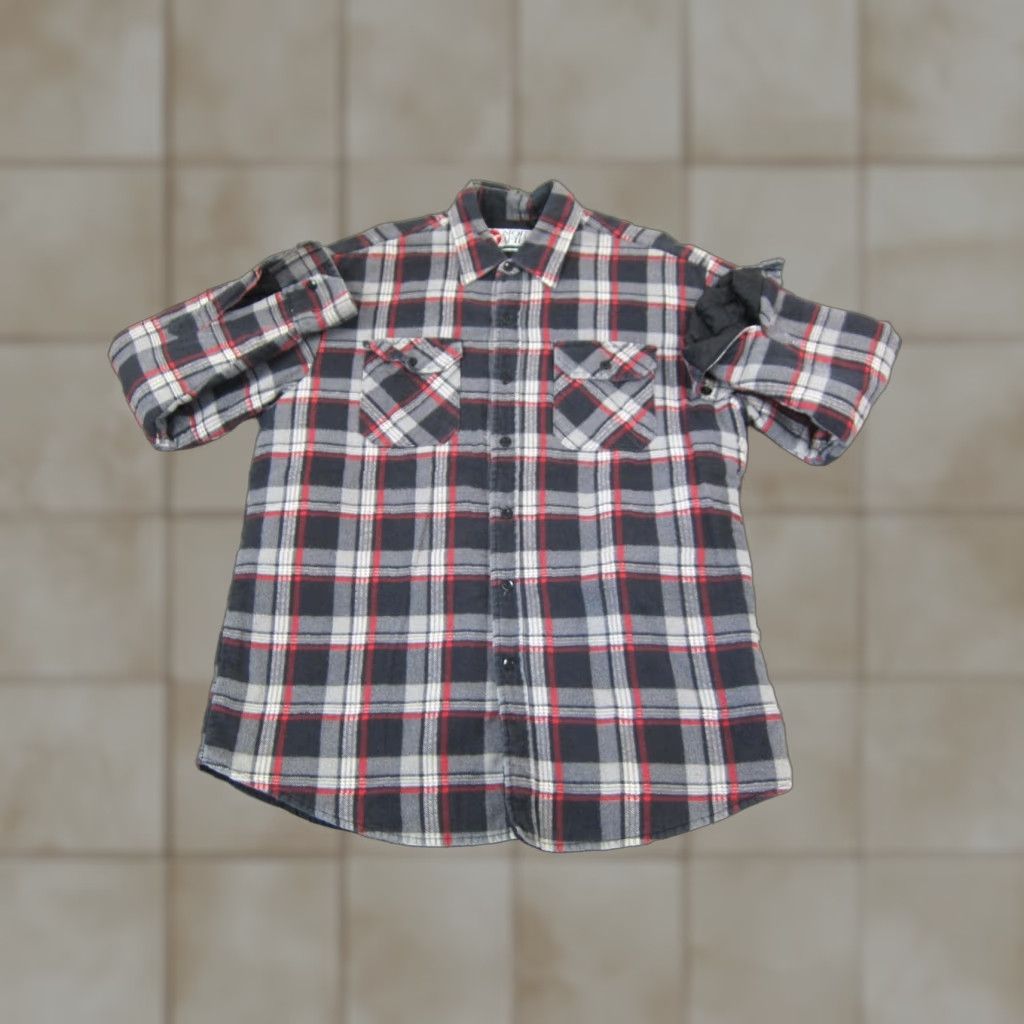 Wrangler VINTAGE Wrangler Shirt Mens L Black Plaid Quilted Lined Flannel Button-Up Top Size US L / EU 52-54 / 3 - 1 Thumbnail