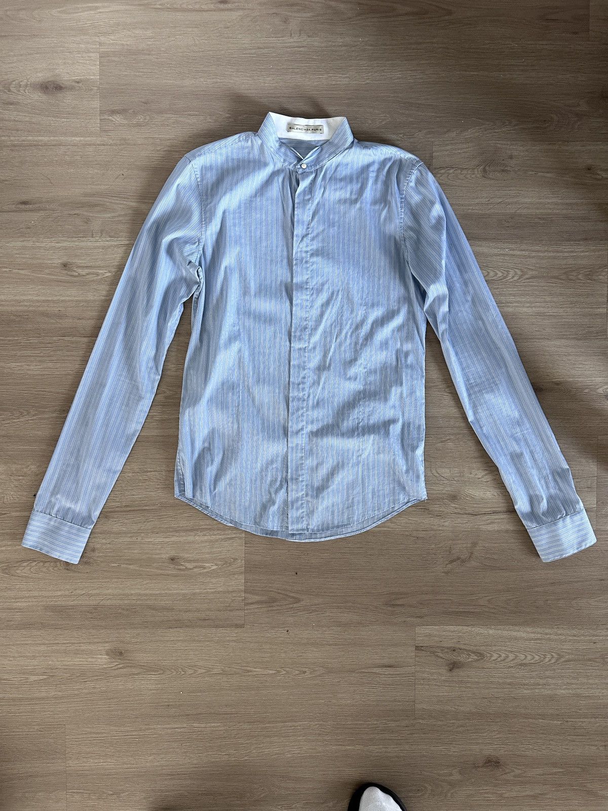 Balenciaga Vintage Balenciaga Wingtip Collar Shirt Size US M / EU 48-50 / 2 - 1 Thumbnail