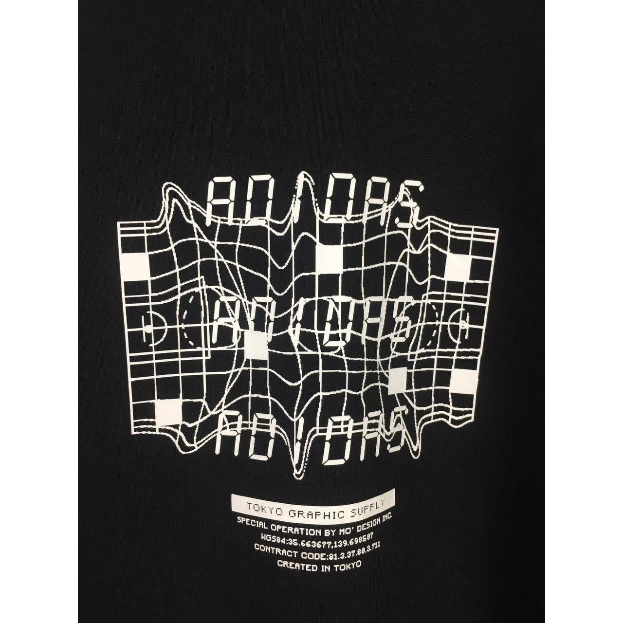 Adidas × Vintage Adidas TYO Tokyo Graphic Supply Longsleeve Tee Size L Size US L / EU 52-54 / 3 - 8 Thumbnail