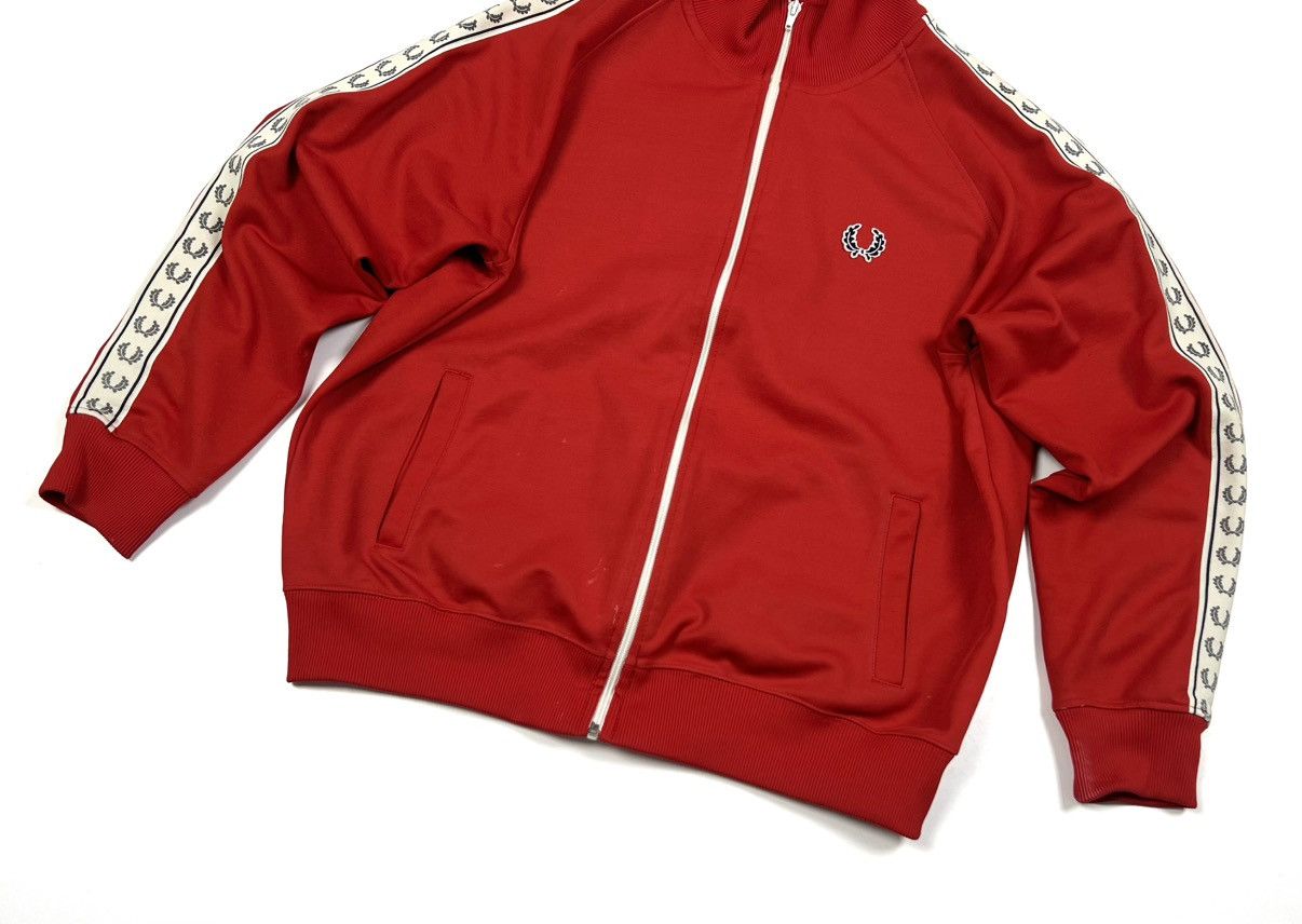 Fred Perry × Vintage Vintage Fred Perry Striped Logo Zip Track Jacket Windbreaker Size US M / EU 48-50 / 2 - 10 Thumbnail