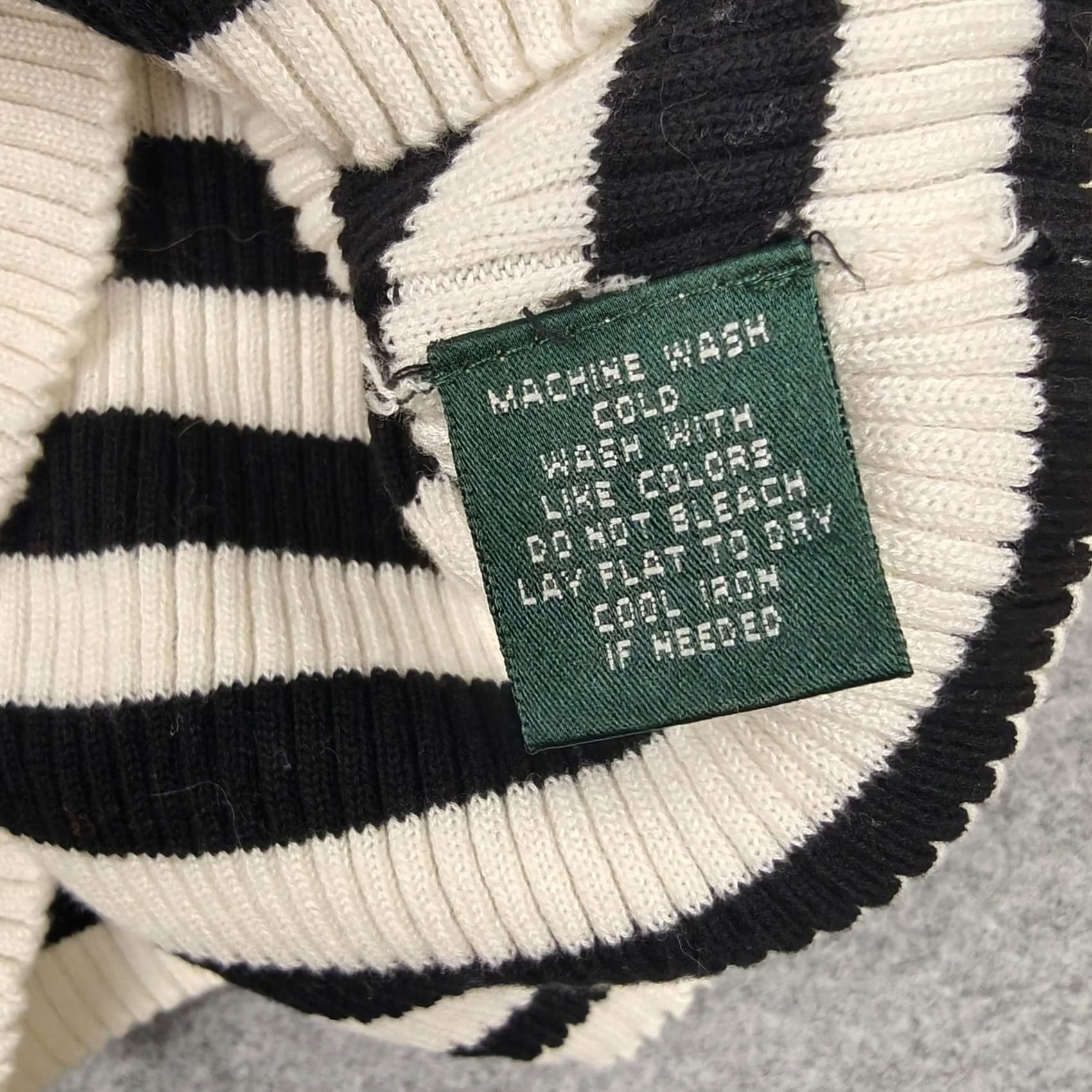 Ralph Lauren Lauren Ralph Lauren Sweater Womens Small Black White Stripe Knit Boat Neck Size S / US 4 / IT 40 - 3 Thumbnail