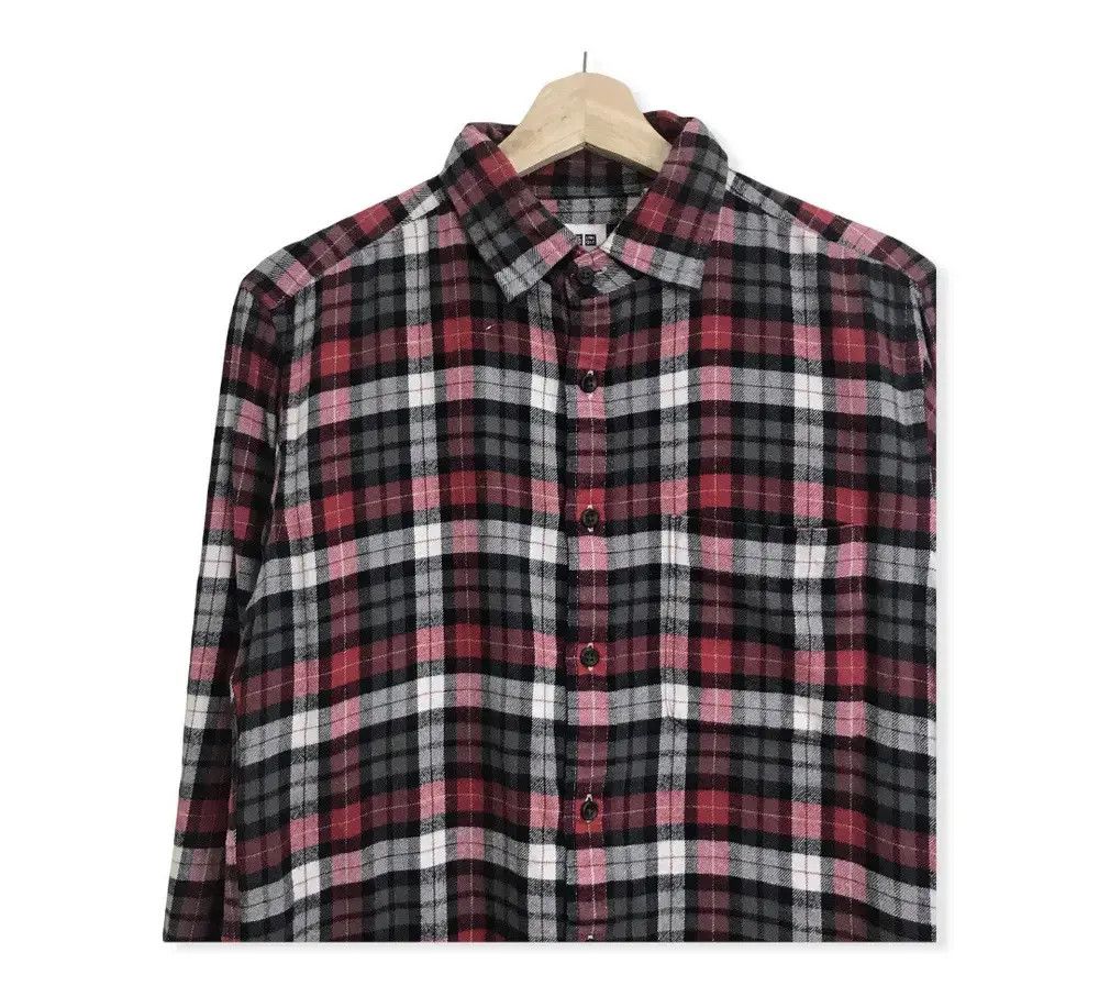 Flannel Japanese Brand Uniqlo Plaid Tartan Flannel Shirt Size US M / EU 48-50 / 2 - 3 Thumbnail