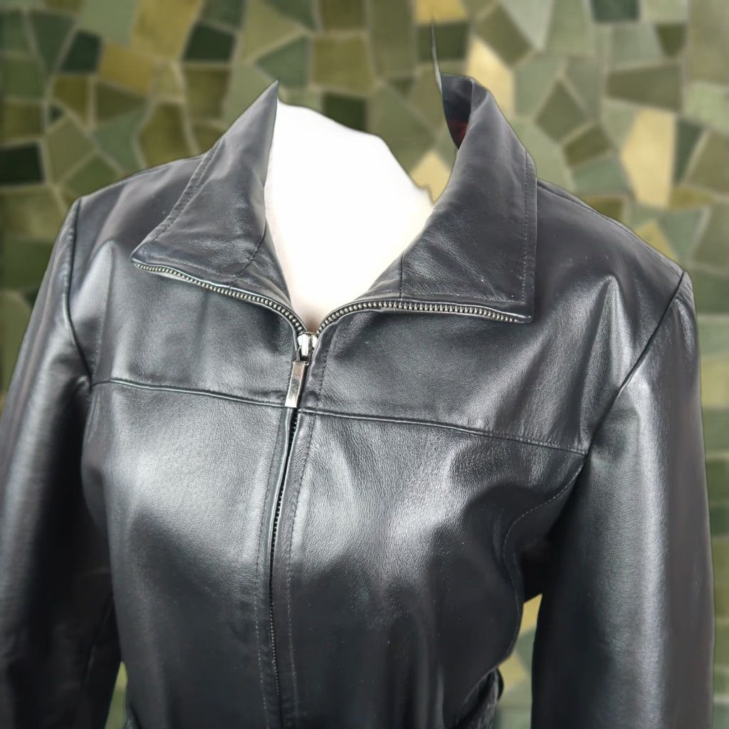 Worthington VINTAGE Worthington Black Leather Zip Front Belted Jacket LP Size L / US 10 / IT 46 - 1 Thumbnail