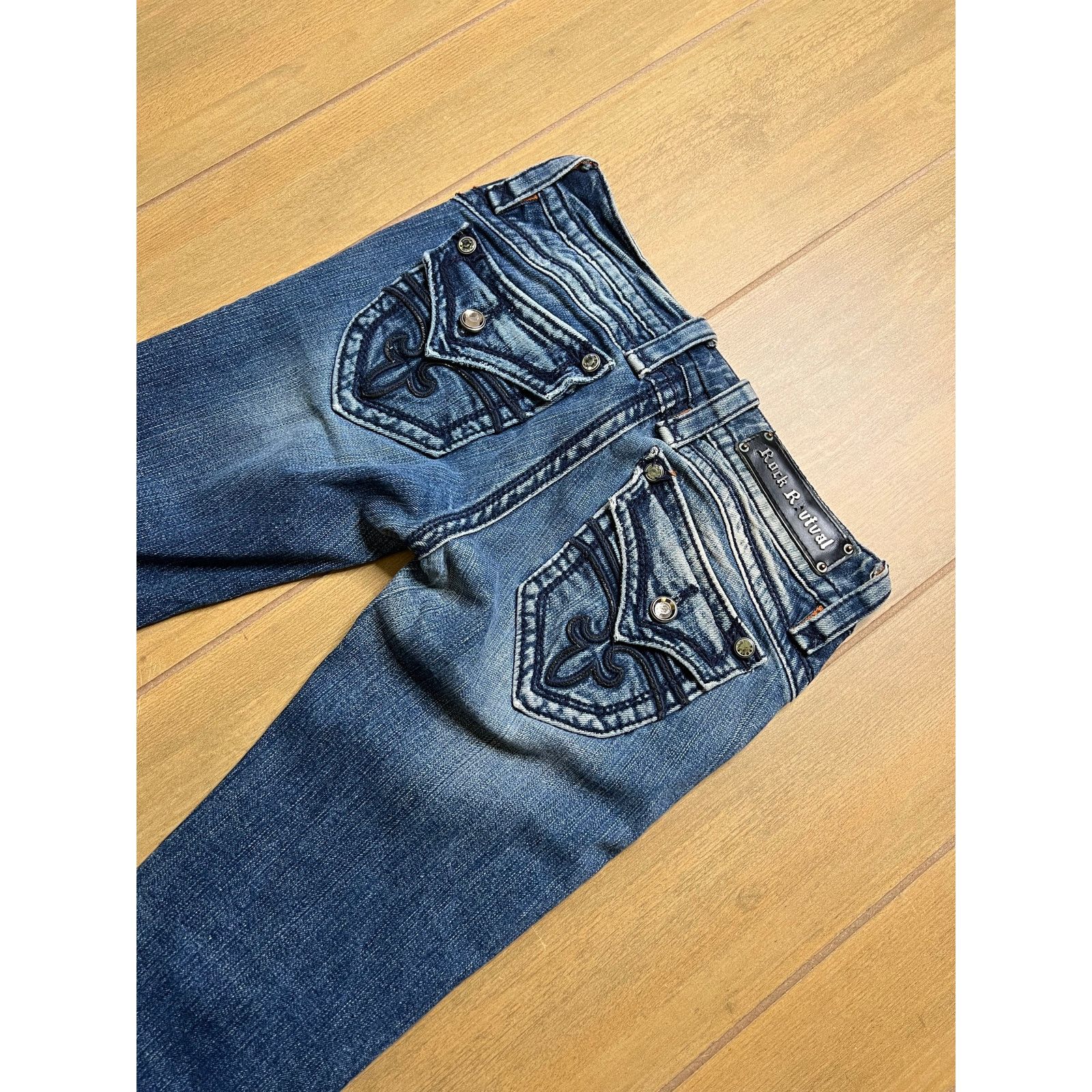 Rock Revival Y2K Rock Revival Women’s Sz 26 Low Rise Blue Denim Flared Size 26" / US 2 / IT 38 - 10 Thumbnail