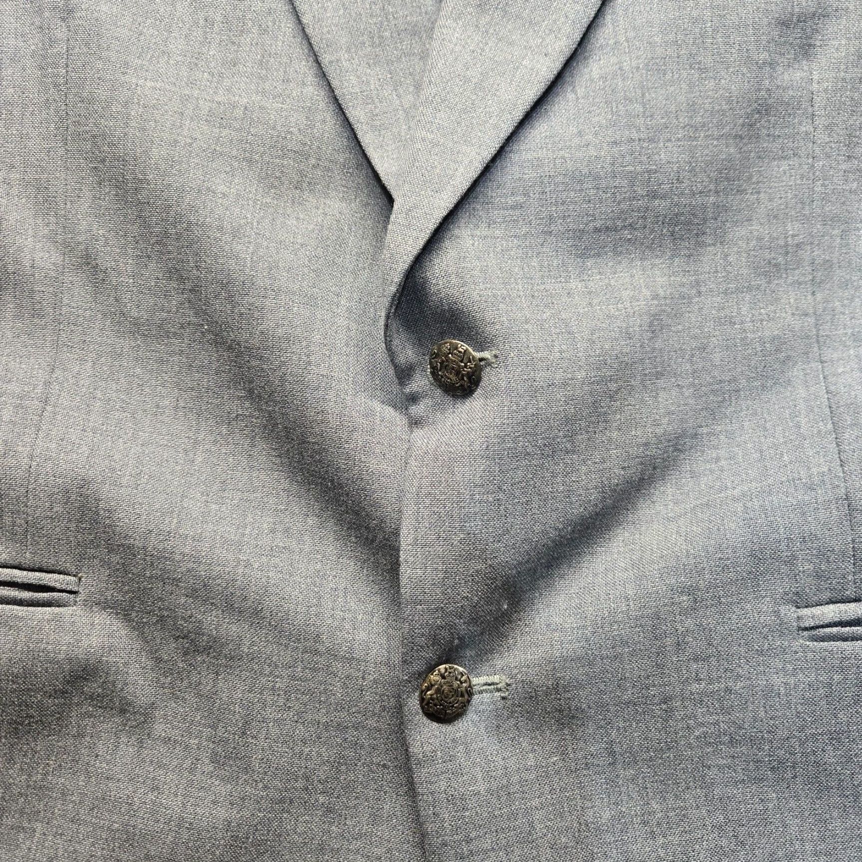 Vintage Vintage Hamrick’s Gray Suit Jacket Men’s Size 44S Two-Button Business Casual 90s Size 44R - 2 Thumbnail