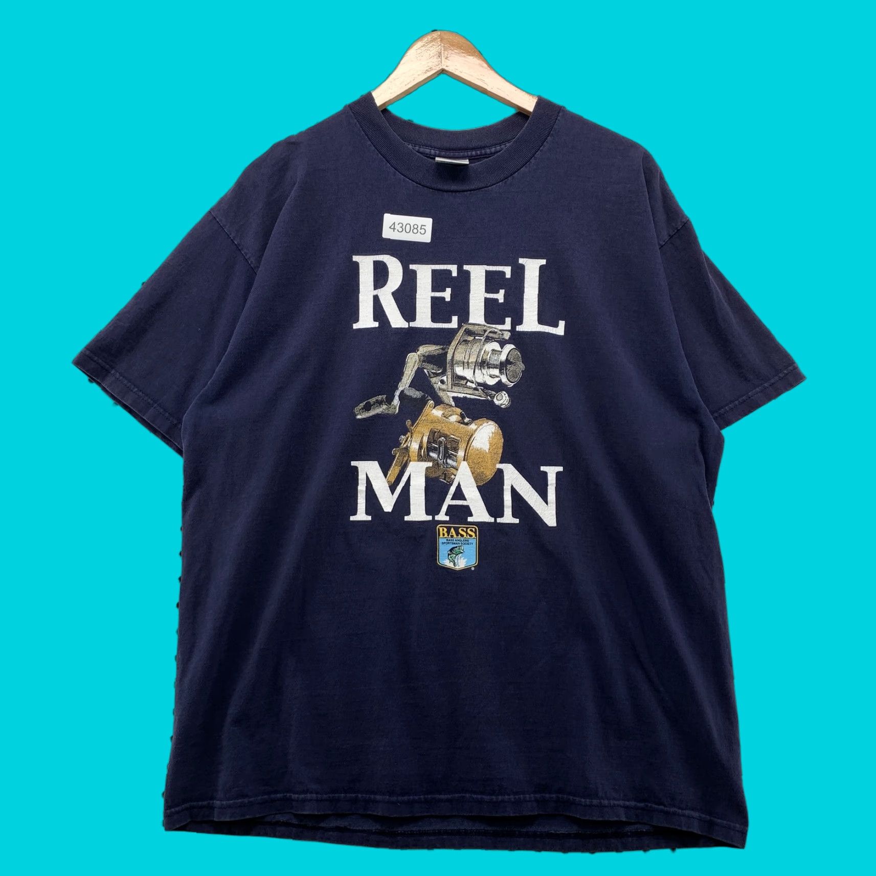 Delta VINTAGE Delta Shirt Mens XL Blue Navy Blue Short Sleeve Reel Man Bass Fishing Shirt VRNT? Size US XL / EU 56 / 4 - 1 Thumbnail
