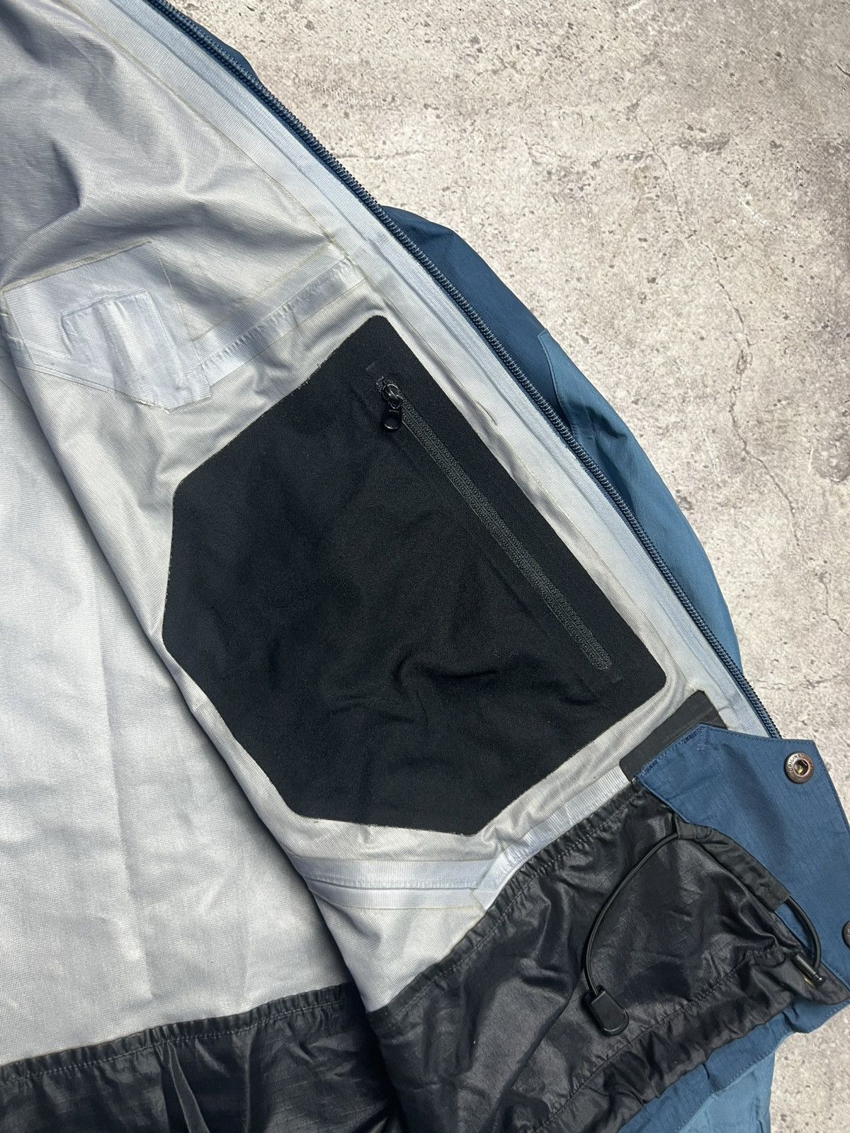 Arc'teryx Vintage Arcteryx Gore-Tex Jacket Size US S / EU 44-46 / 1 - 12 Thumbnail
