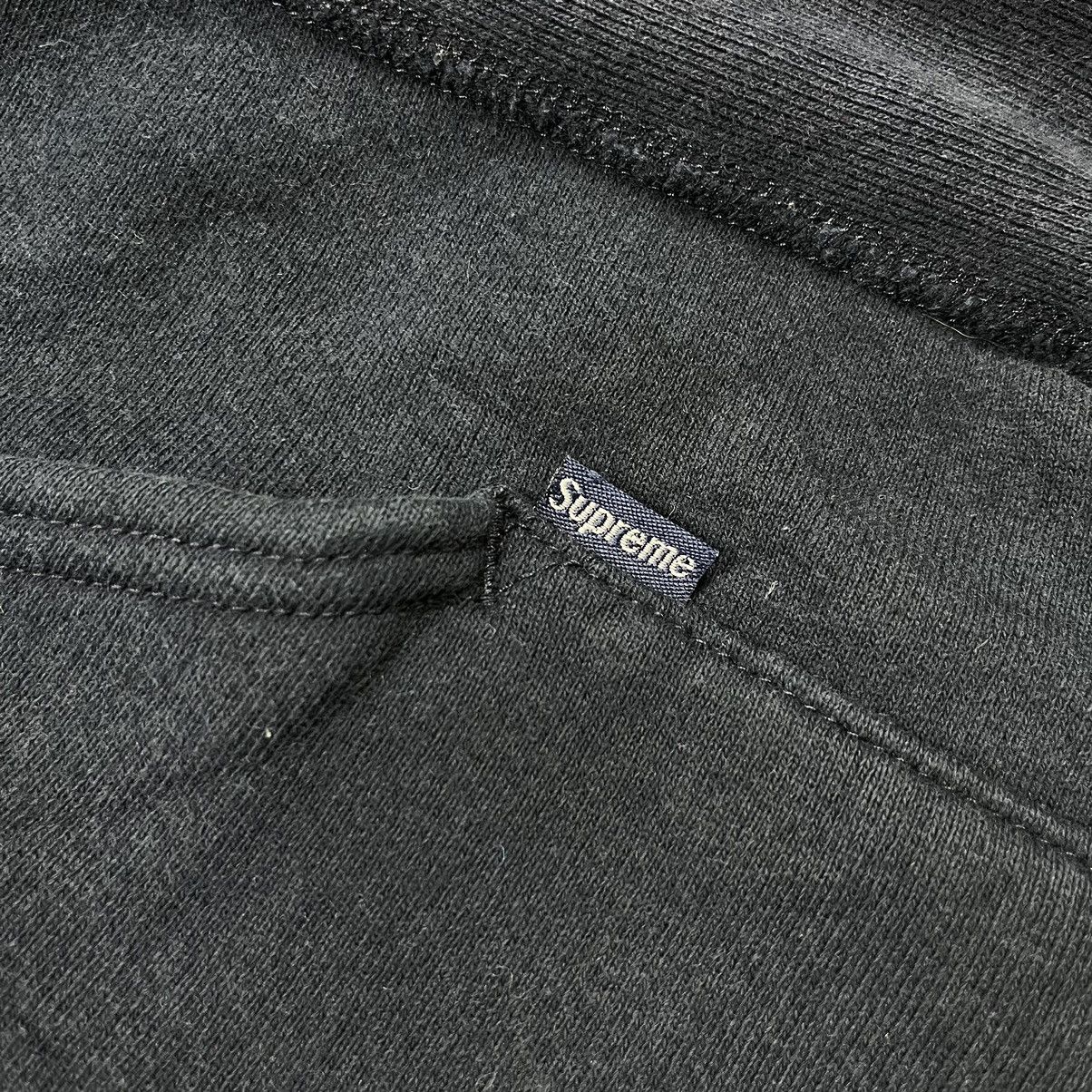 Supreme Vintage Supreme hoodie Size US M / EU 48-50 / 2 - 6 Thumbnail