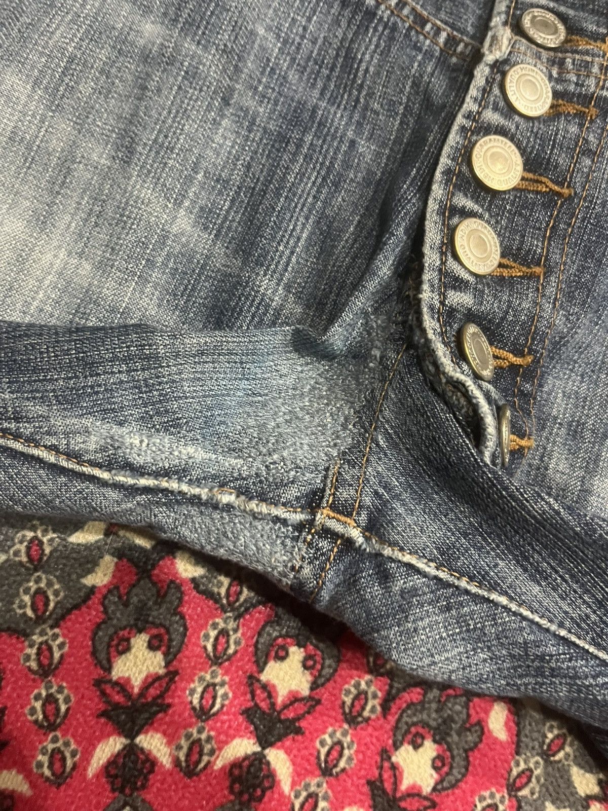 CABANE de ZUCCa Cabbane de Zucca Asymmetrical 11 Button Blue Washed Jeans Size US 30 / EU 46 - 5 Thumbnail
