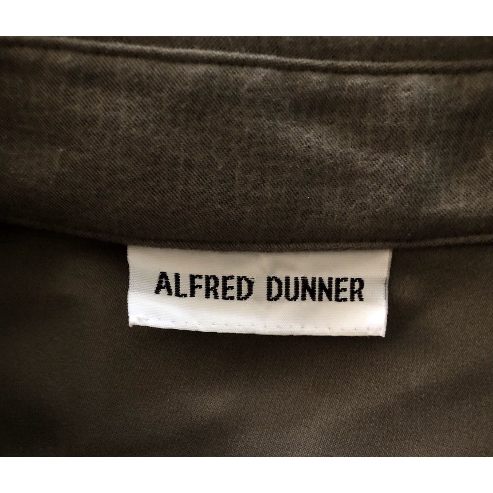 Vintage VINTAGE Alfred Dunner Top Green Snake Microsuede Embroidered Crochet Pocket XL Women Button-Up Long Sleeve Casual Workwear 10 green Y2K Size XL / US 12-14 / IT 48-50 - 7 Thumbnail