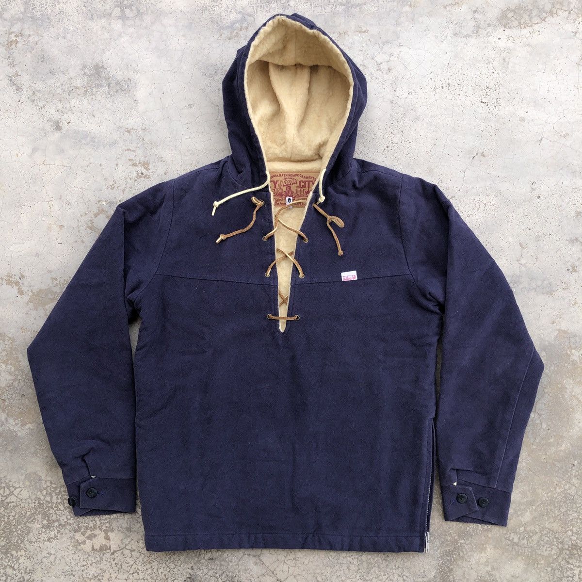Bape RARE OG A Bathing Ape Lace Up Pullover Sherpa Lined Hoodie Size US S / EU 44-46 / 1 - 1 Thumbnail