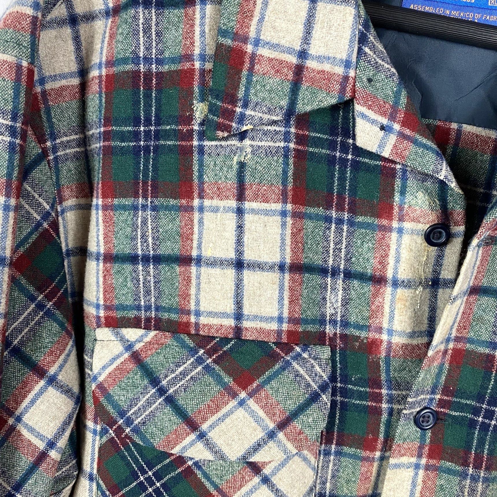 Vintage VINTAGE Pendleton Flannel Wool Shirt XL 70s Regular Size XL Mens Size US XL / EU 56 / 4 - 3 Thumbnail