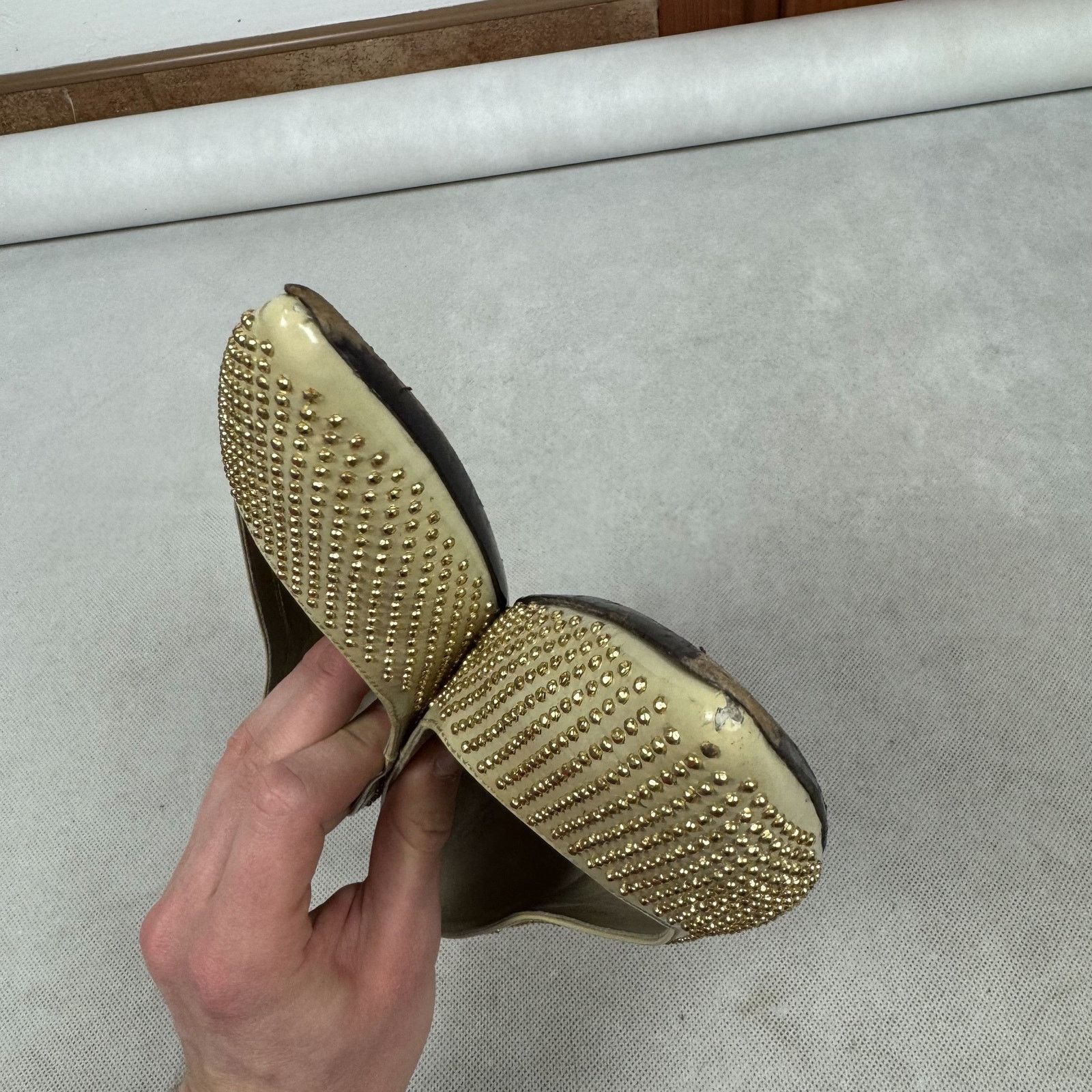Burberry Burberry Beige Patent Leather Flat Shoes 38 Size US 8 / IT 38 - 5 Thumbnail