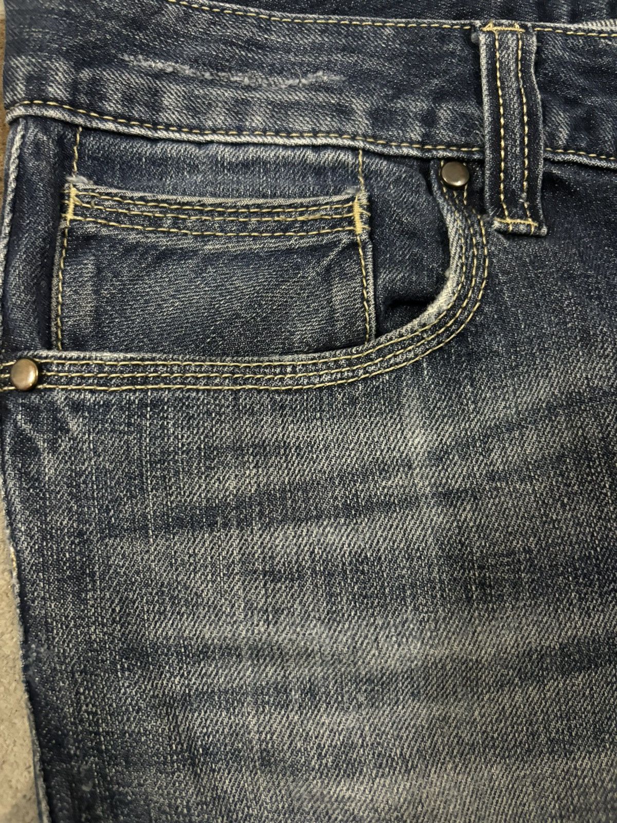 Number (N)ine Japanese Brand Whiskers Distressed Jeans Number (N)ine Style Size US 32 / EU 48 - 5 Thumbnail