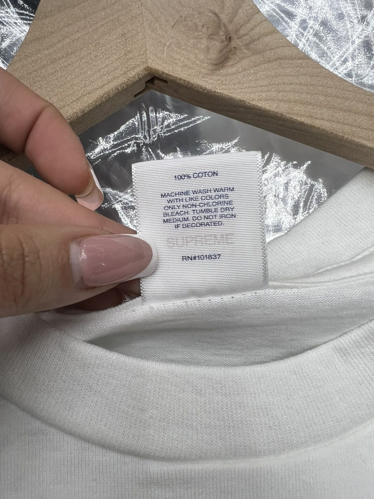 Supreme Supreme Emilio Pucci Box Logo Tee Size US L / EU 52-54 / 3 - 7 Thumbnail
