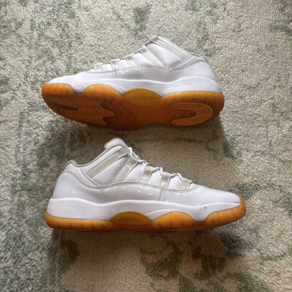 Air Jordan 11 Retro Low Bright Citrus W