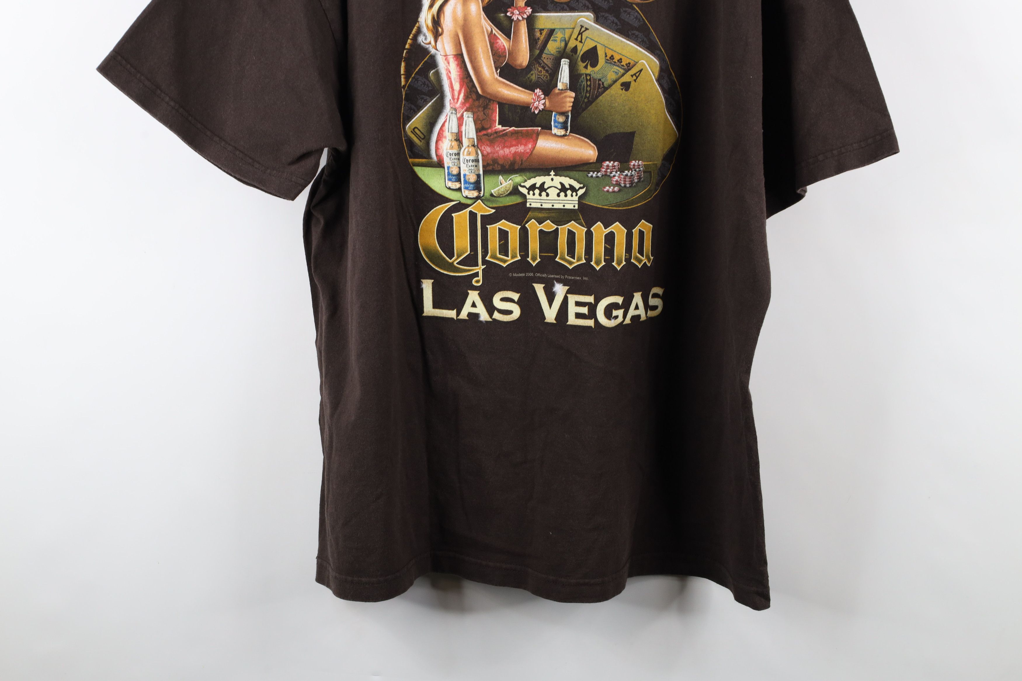 Vintage Vintage Y2K 2005 Corona Extra Las Vegas Pinup Girl T-Shirt Size US XXL / EU 58 / 5 - 12 Thumbnail