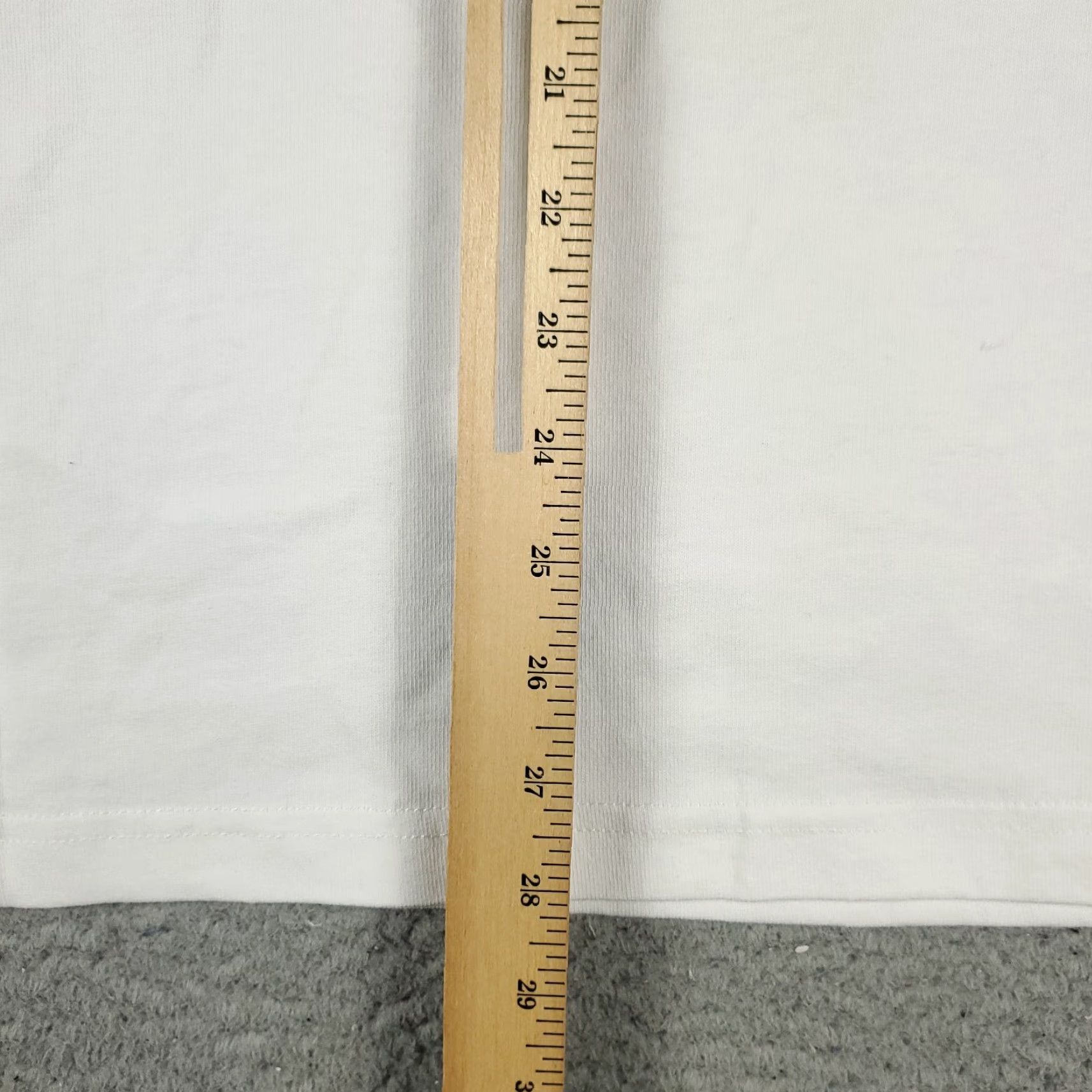 Vintage Atmos T Shirt Mens Large White Cotton Short Sleeve Crew Neck Logo Tee Modern Classic Sports Size US L / EU 52-54 / 3 - 4 Thumbnail