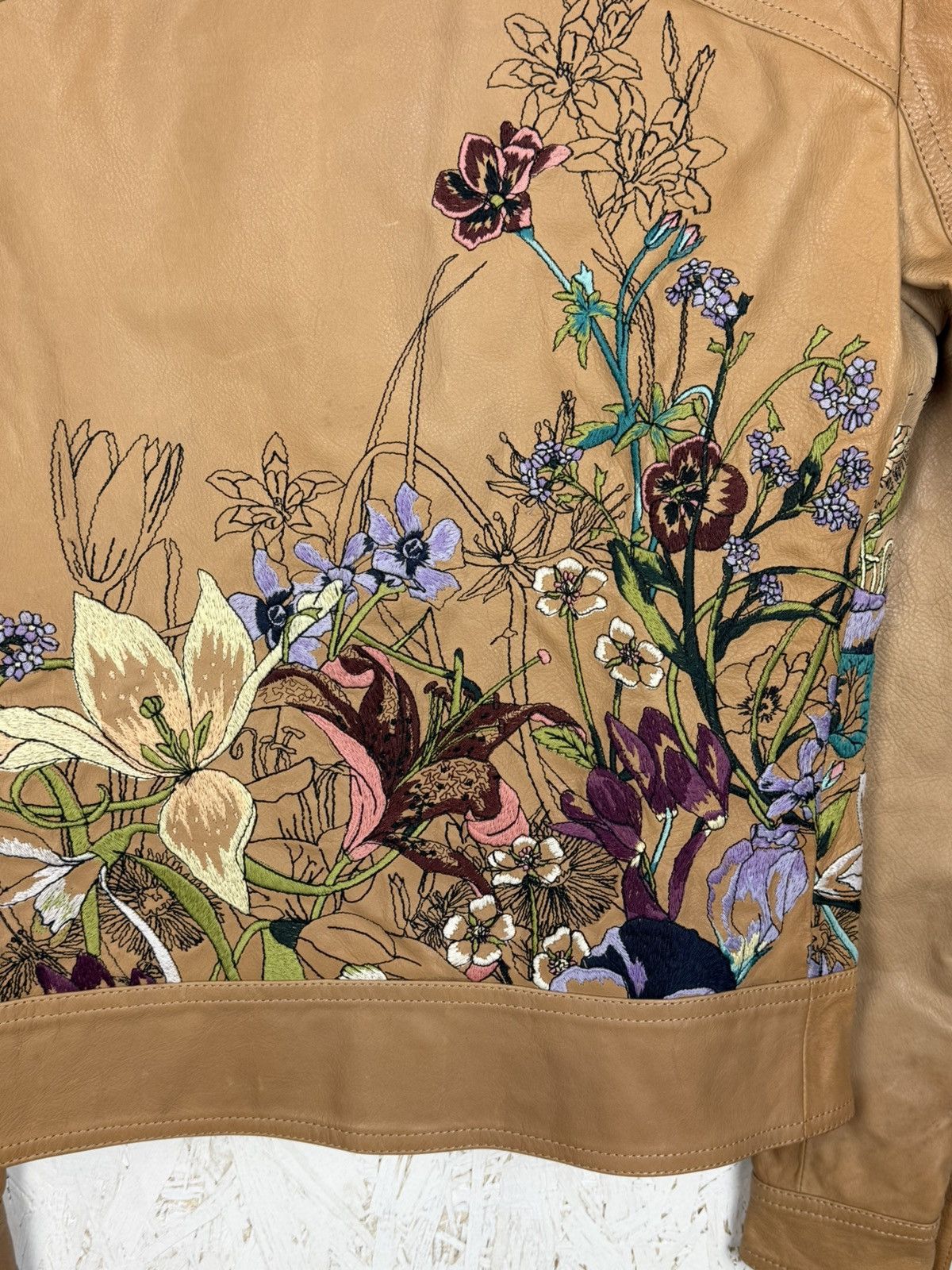 Gucci Gucci SS13 Floral Embroidery Leather Jacket Beige Size 36 Size XS / US 0-2 / IT 36-38 - 10 Thumbnail