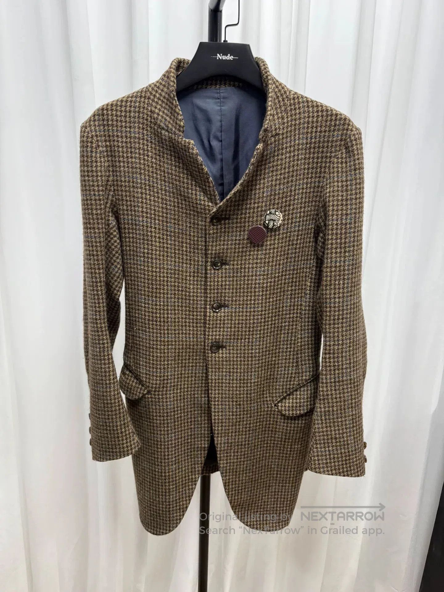 Comme des Garcons Homme Plus houndstooth wool fitted jacket with brooches. Size US S / EU 44-46 / 1 - 1 Thumbnail