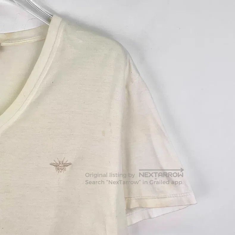 Dior Dior Beige bee embroidered cotton V-neck short-sleeved T-s Size US S / EU 44-46 / 1 - 3 Thumbnail