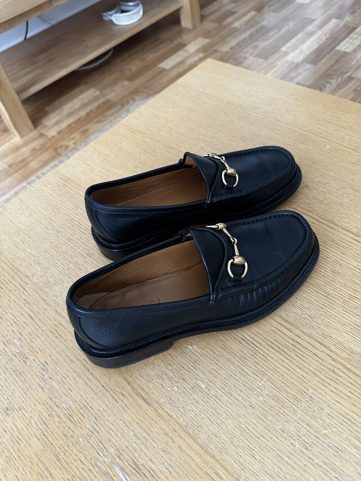 Gucci Gucci Loafers - Black Leather Gold Horsebit Buckle Size US 5 / EU 37 - 4 Thumbnail