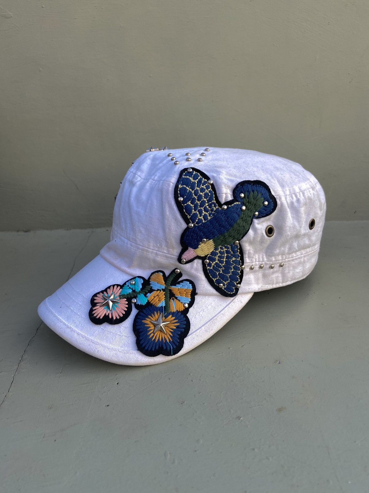 If Six Was Nine 2000s star studded embroidery bird patrol hat Size ONE SIZE - 1 Thumbnail