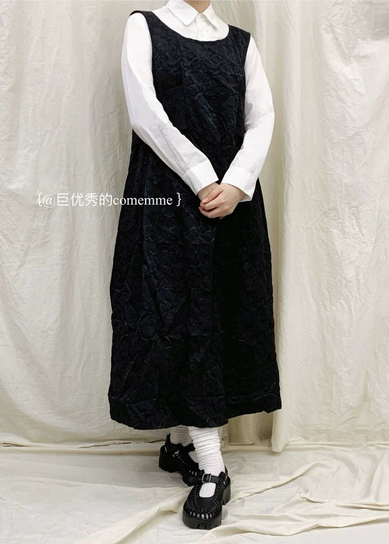 Comme des Garcons Comme Des Garcons Black Stereo Embossed Embossed Old Textu Size S / US 4 / IT 40 - 1 Thumbnail