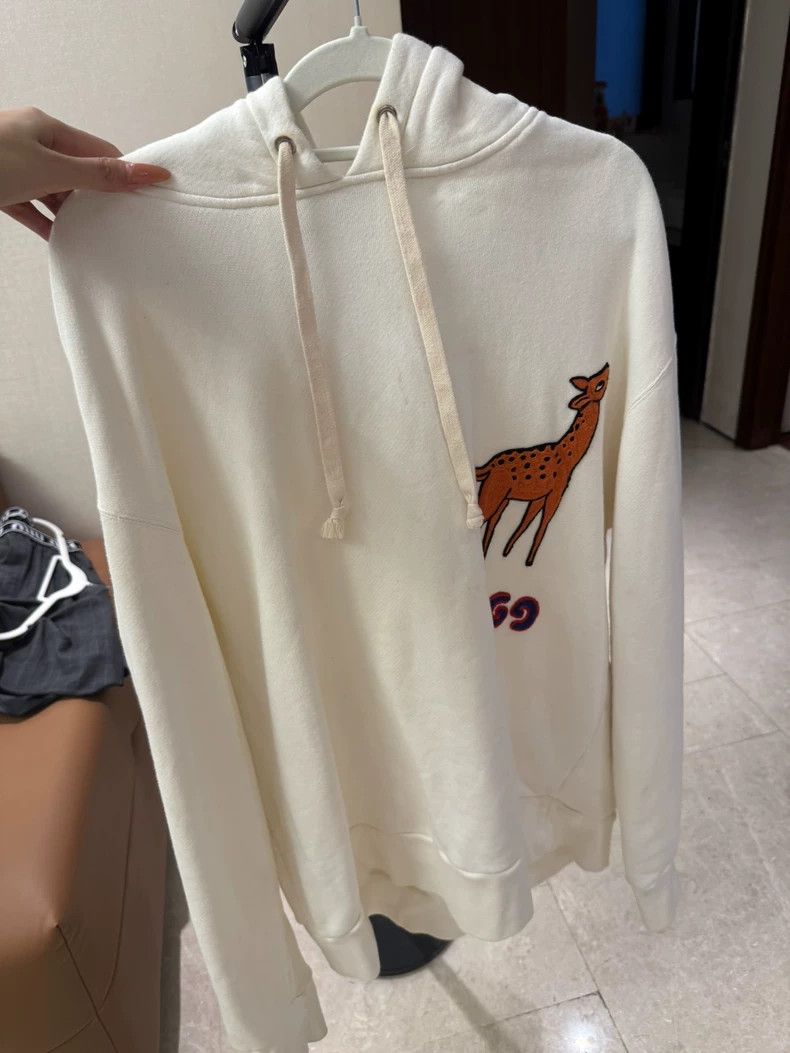 Gucci Gucci Size OS Deer sweatshirt 2503-Nextarrow Size US M / EU 48-50 / 2 - 1 Thumbnail