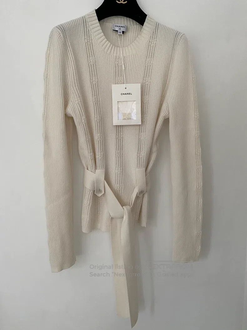 Chanel Chanel Early spring holiday tie-up white knitwear sweater Size S / US 4 / IT 40 - 1 Thumbnail