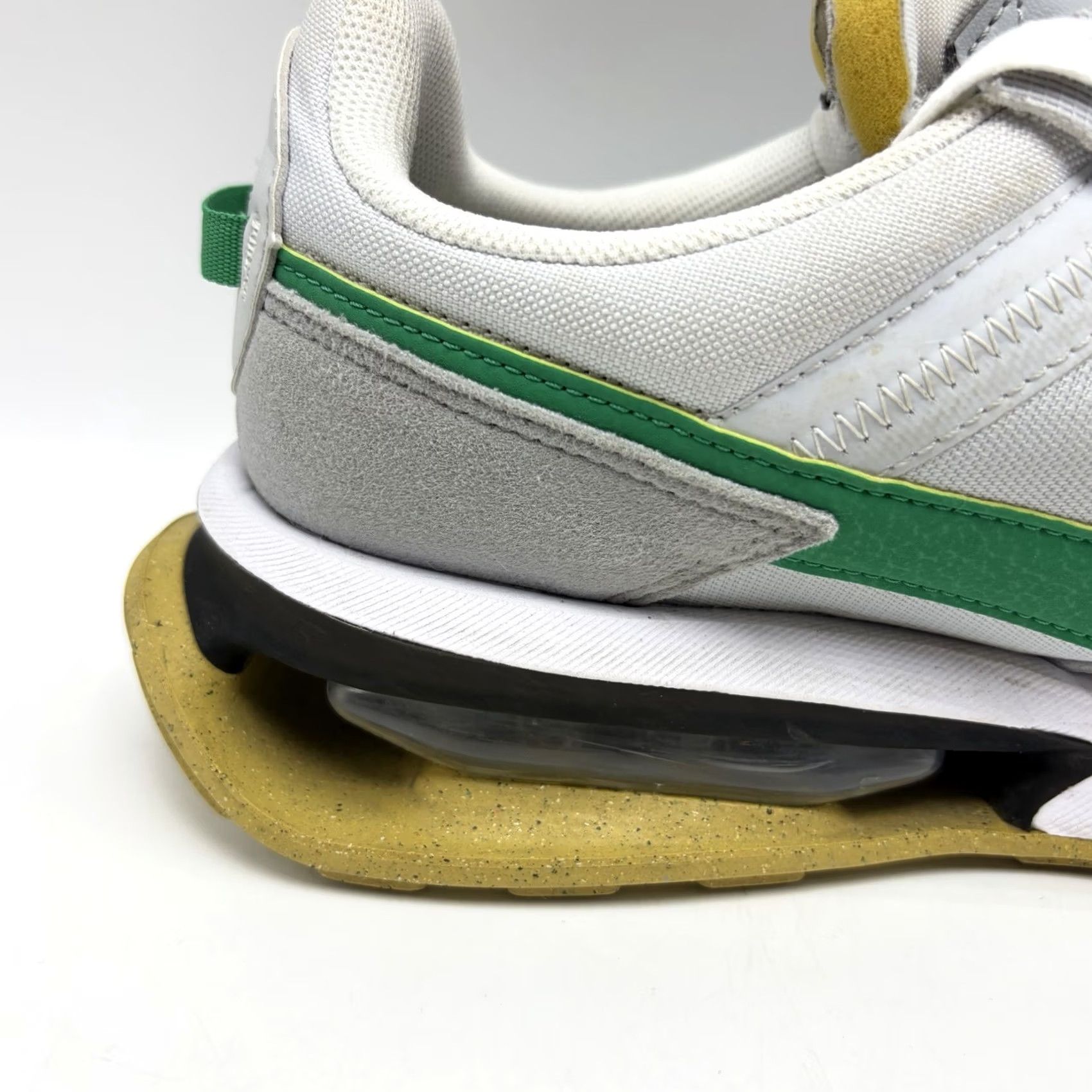 Nike Nike Air Max Pre-Day Sneakers Mens 10 White Solid 2021 2022 Casual Walking DQ4068-002 Size US 10 / EU 43 - 7 Thumbnail