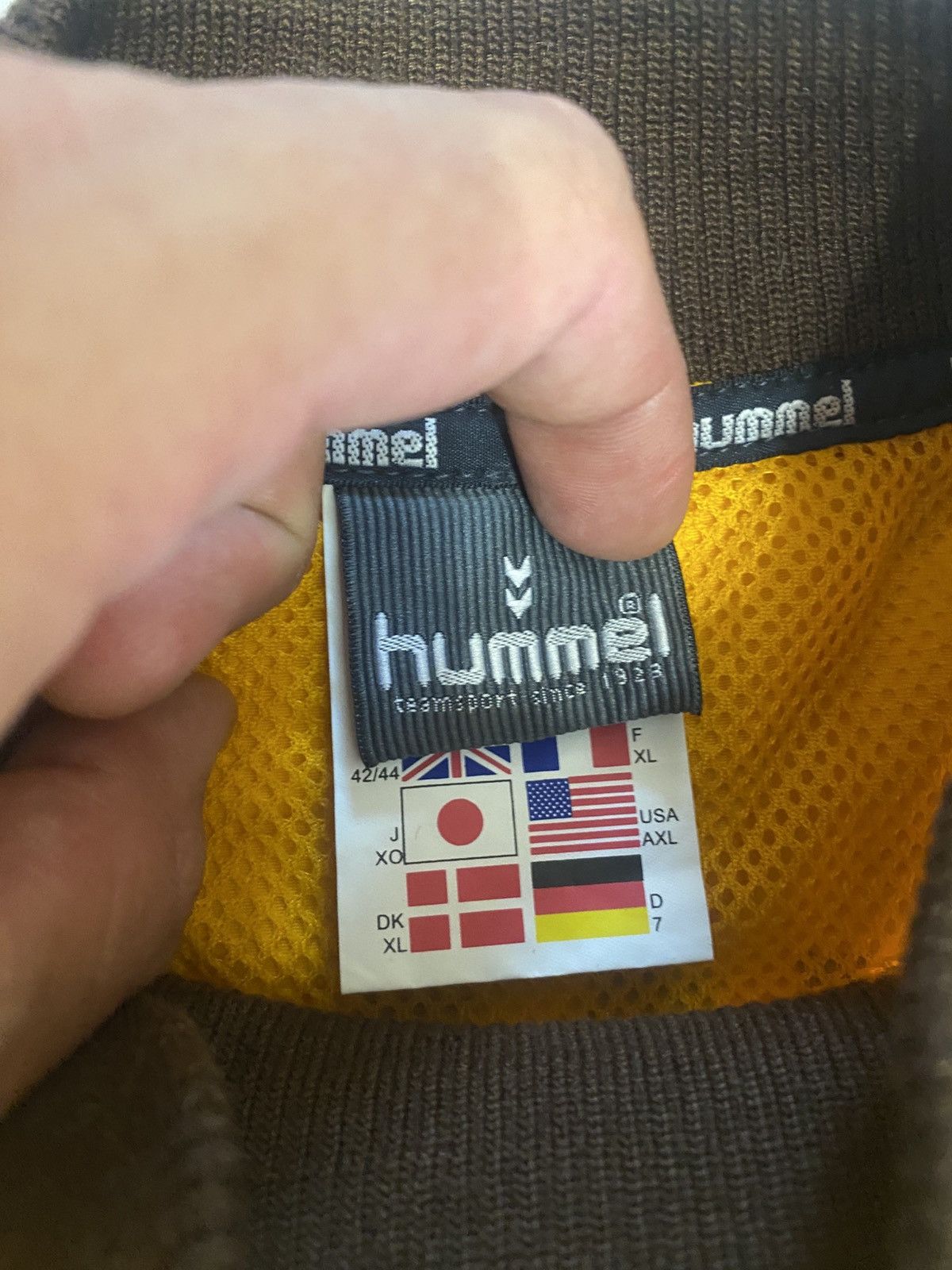 Hummel Denmark 2002 Hummel Player Issue Rare Training Top Size L Size US L / EU 52-54 / 3 - 10 Thumbnail