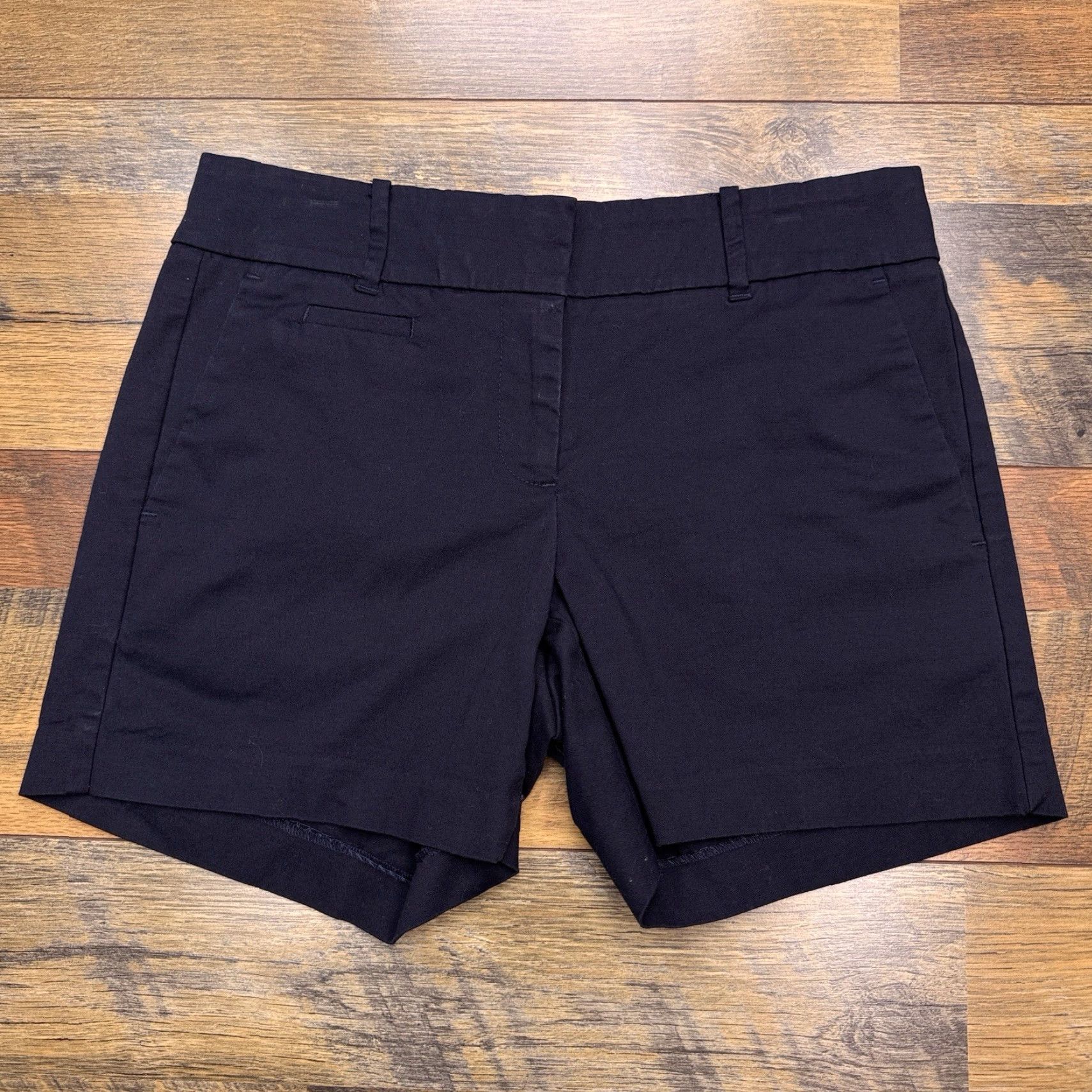 Ann Taylor Ann Taylor Shorts Womens 2 Petite Navy Blue Stretch Size 26" / US 2 / IT 38 - 2 Thumbnail