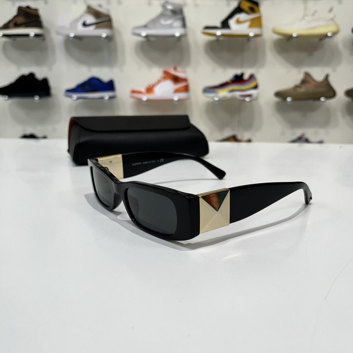 Valentino Valentino Sunglasses Black Size ONE SIZE - 1 Thumbnail