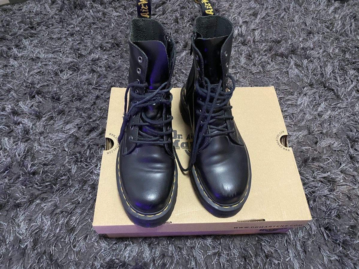 Dr. Martens Dr Martens JADON BOOTS SMOOTH LEATHER PLATFORMS Size US 8 / EU 41 - 11 Thumbnail