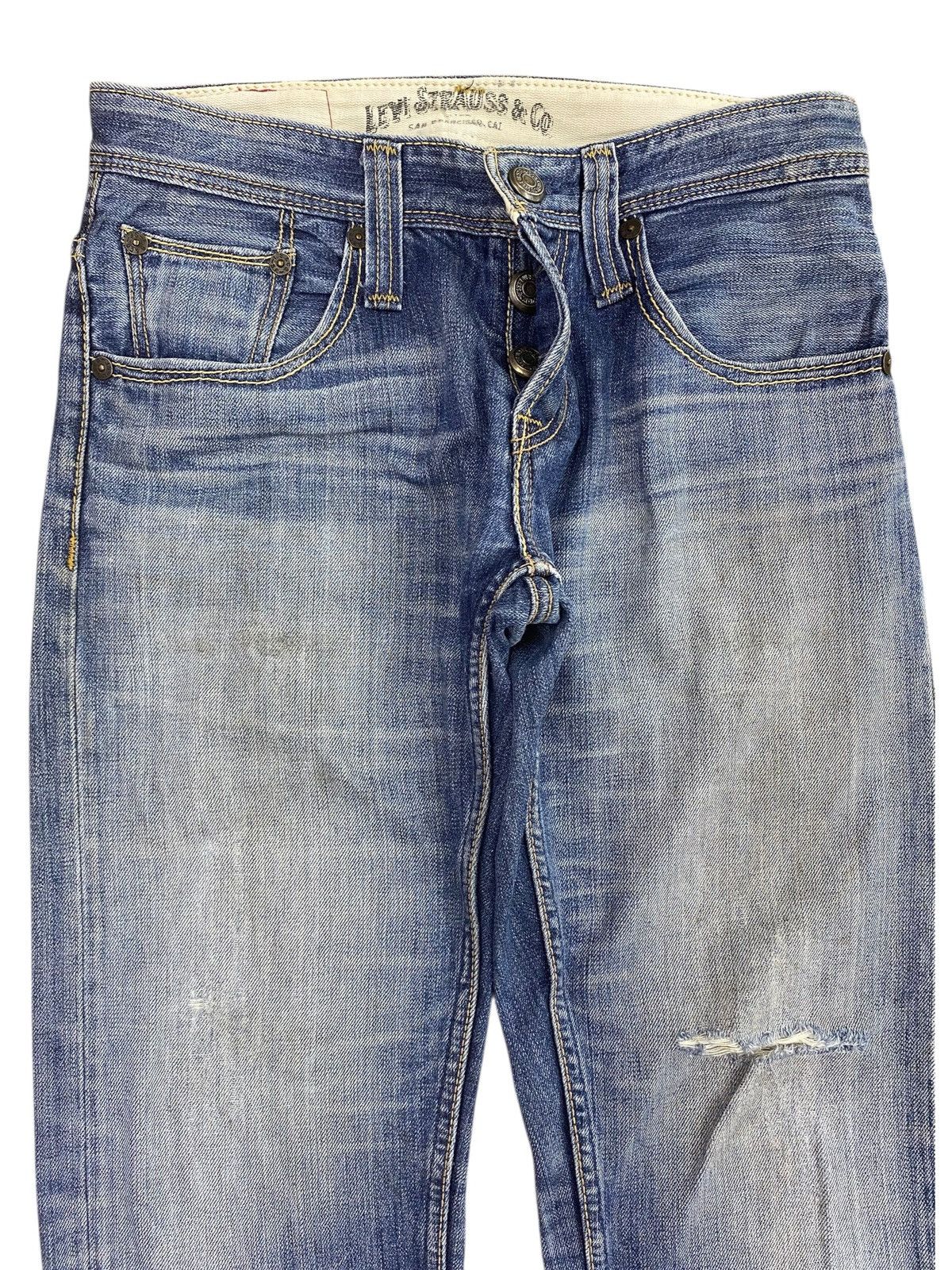 Levi's Levi’s Whiskers Faded Blue Wash Style Loose Jeans Size US 29 - 2 Thumbnail