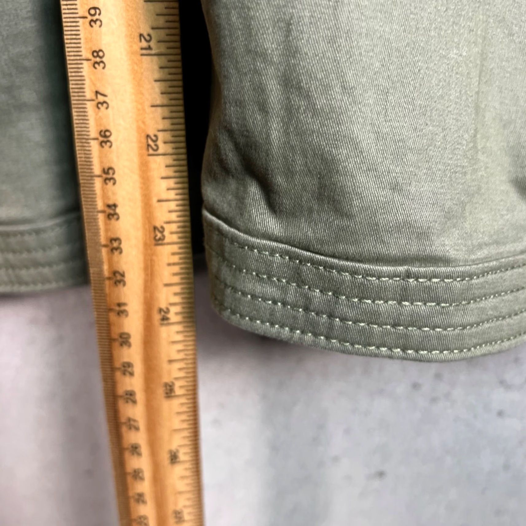 Abercrombie & Fitch Abercrombie & Fitch Maternity Womens 25 / Os Olive Green Cargo Pants Size 42" / US 20 - 6 Thumbnail