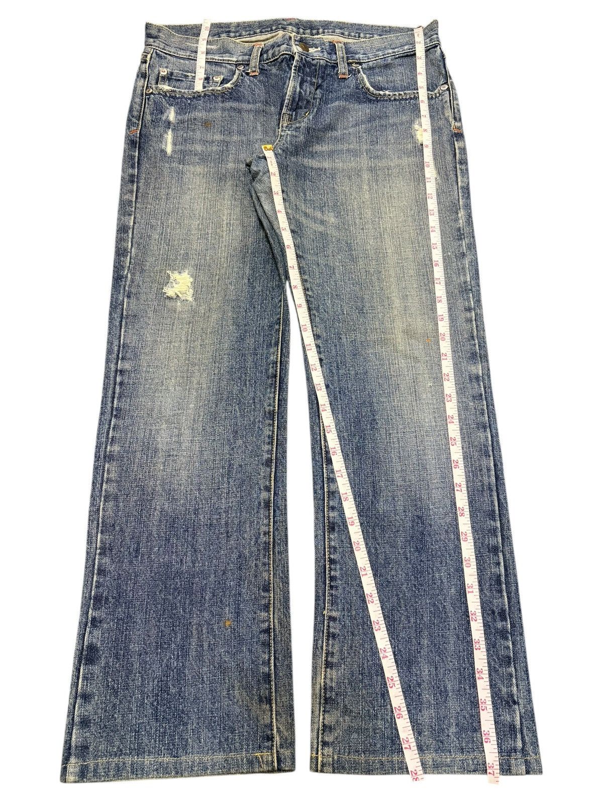 Uniqlo Vintage Uniqlo Faded Wash Distressed Loose Jeans Size 33" - 7 Thumbnail