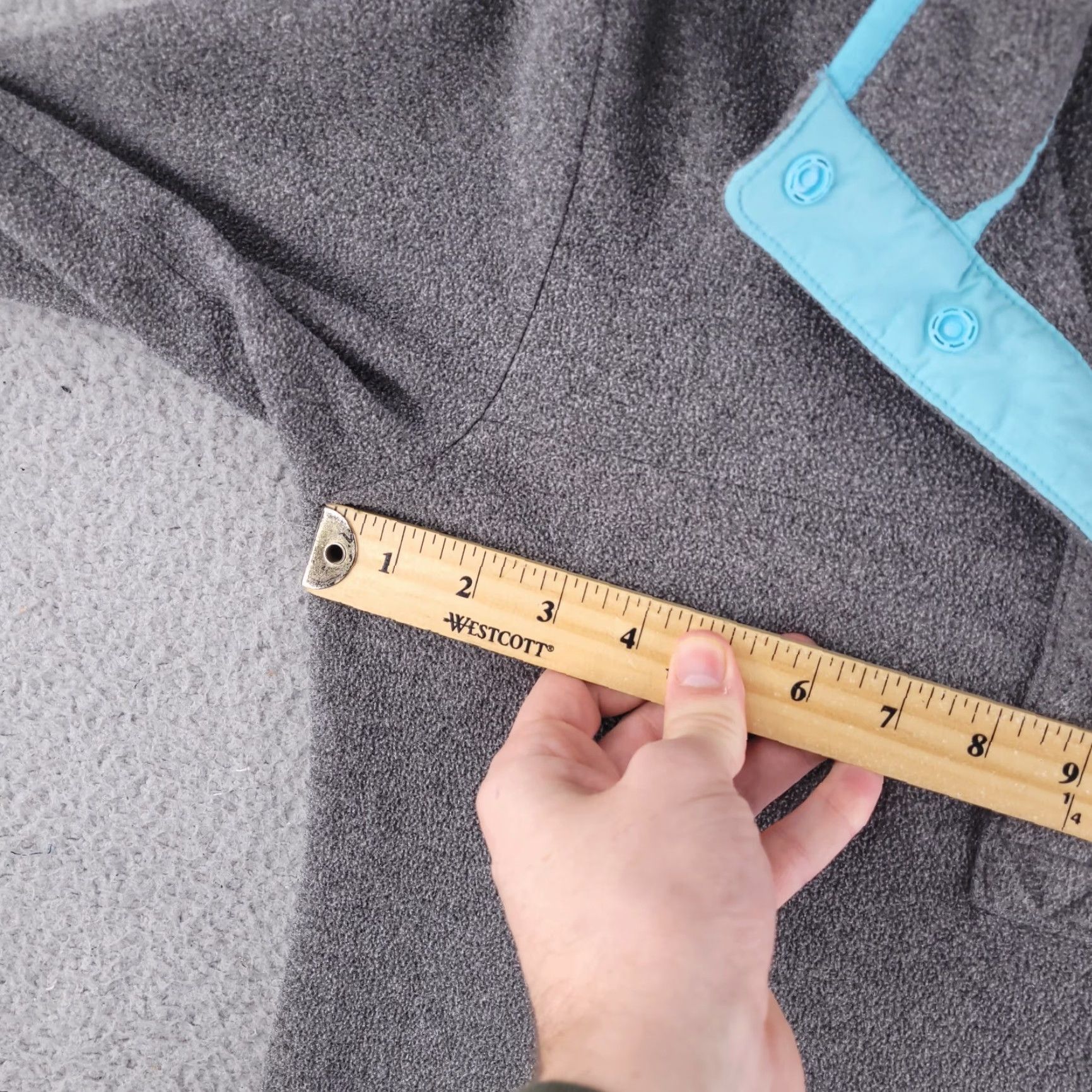 Vintage Columbia Sweater Womens Small Gray Fleece Polyester Pullover Size S / US 4 / IT 40 - 4 Thumbnail
