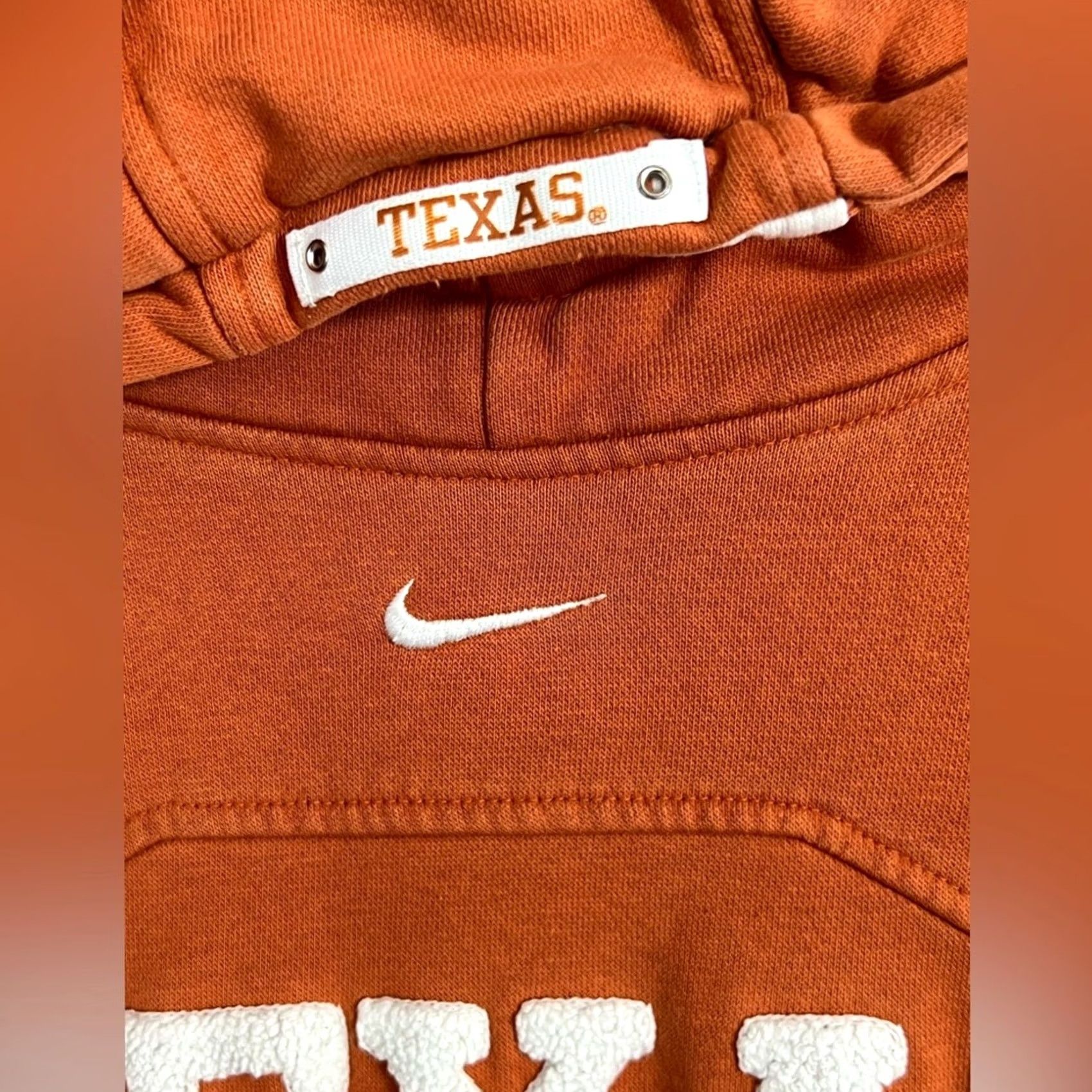 Nike Vintage Nike Texas Longhorns Hoodie Orange Center Check Swoosh NICE 90’s Team XL Size US XL / EU 56 / 4 - 7 Thumbnail